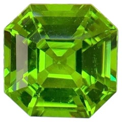 Natural Peridot 5.44 ct – Beautiful Asscher Cut, Vivid Green Gemstone