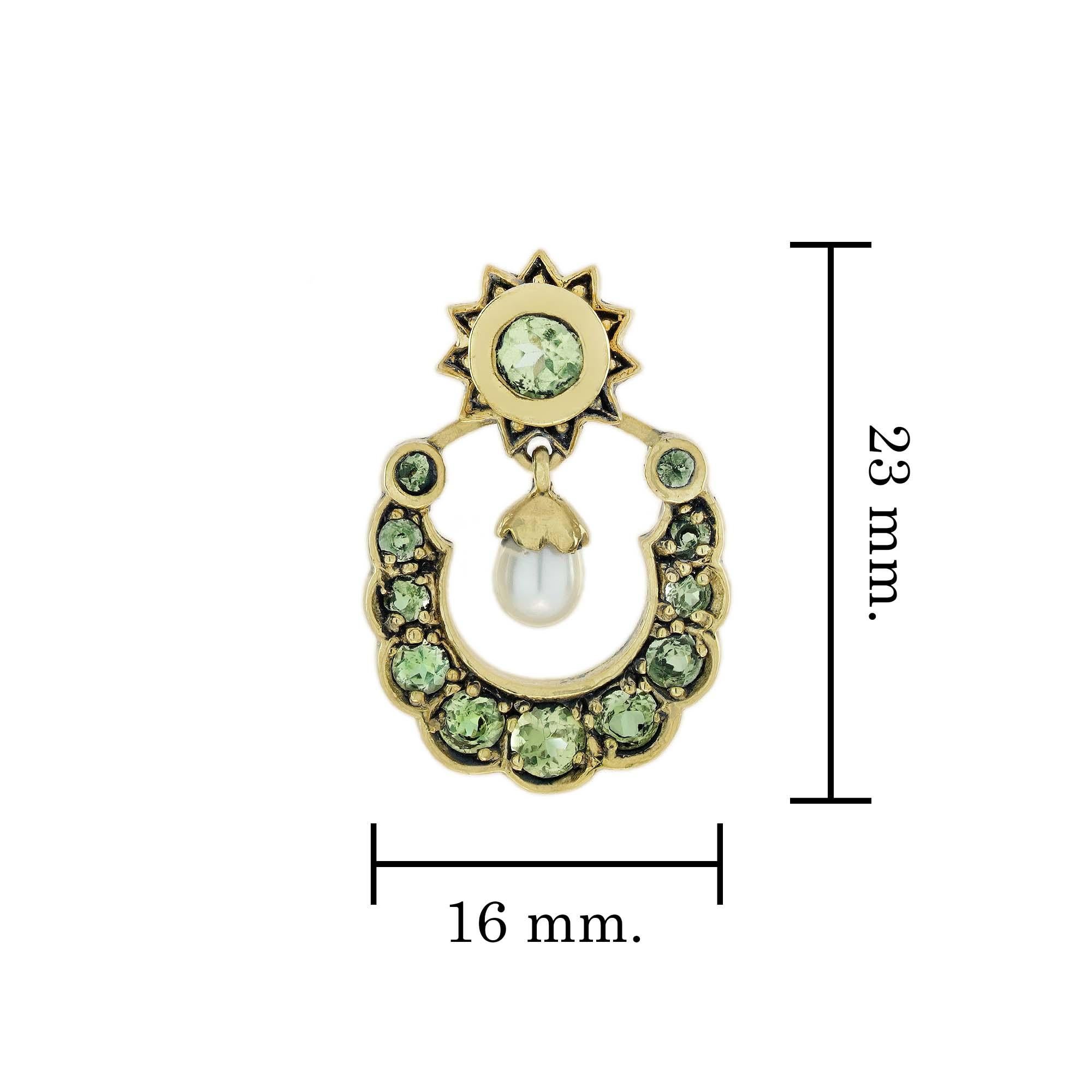 Natürlicher Peridot und Perle Vintage-Tropfen-Ohrringe im Vintage-Stil aus 9K Gelbgold im Zustand „Neu“ im Angebot in Bangkok, TH