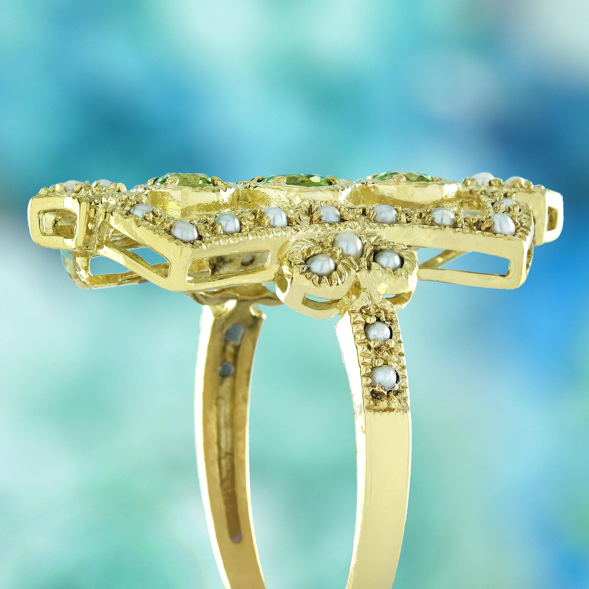 Women's Natural Peridot and Pearl Vintage Style  Ring Three Stone in 9K Yellow Gold For Sale