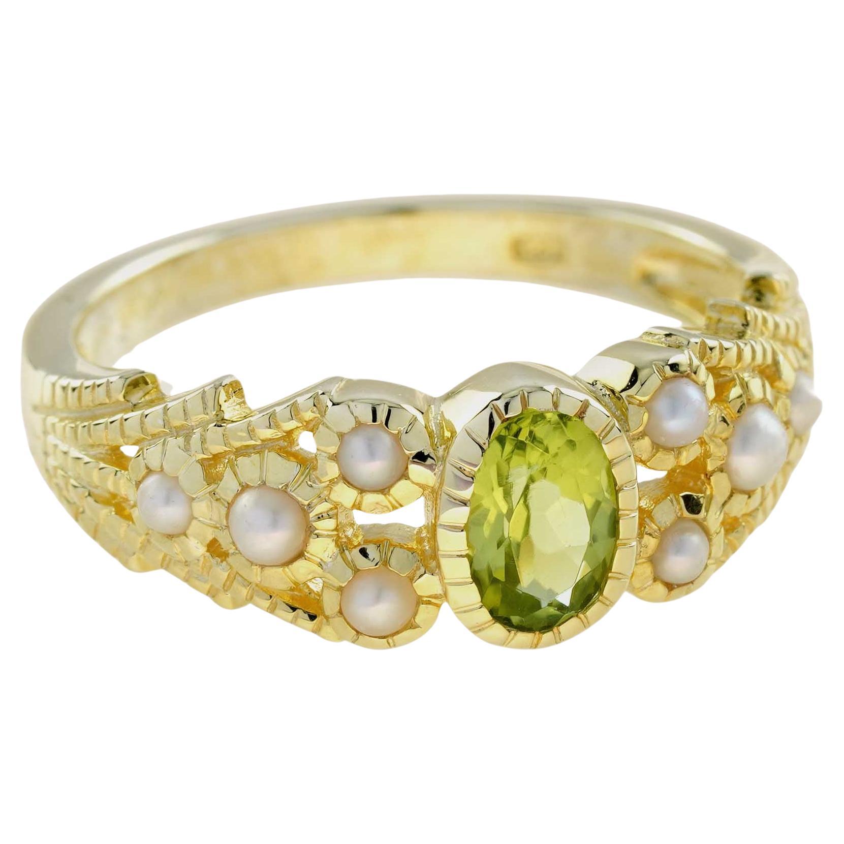 Solitär-Ring aus massivem 9 Karat Gelbgold mit natürlichem Peridot und Perle im Vintage-Stil