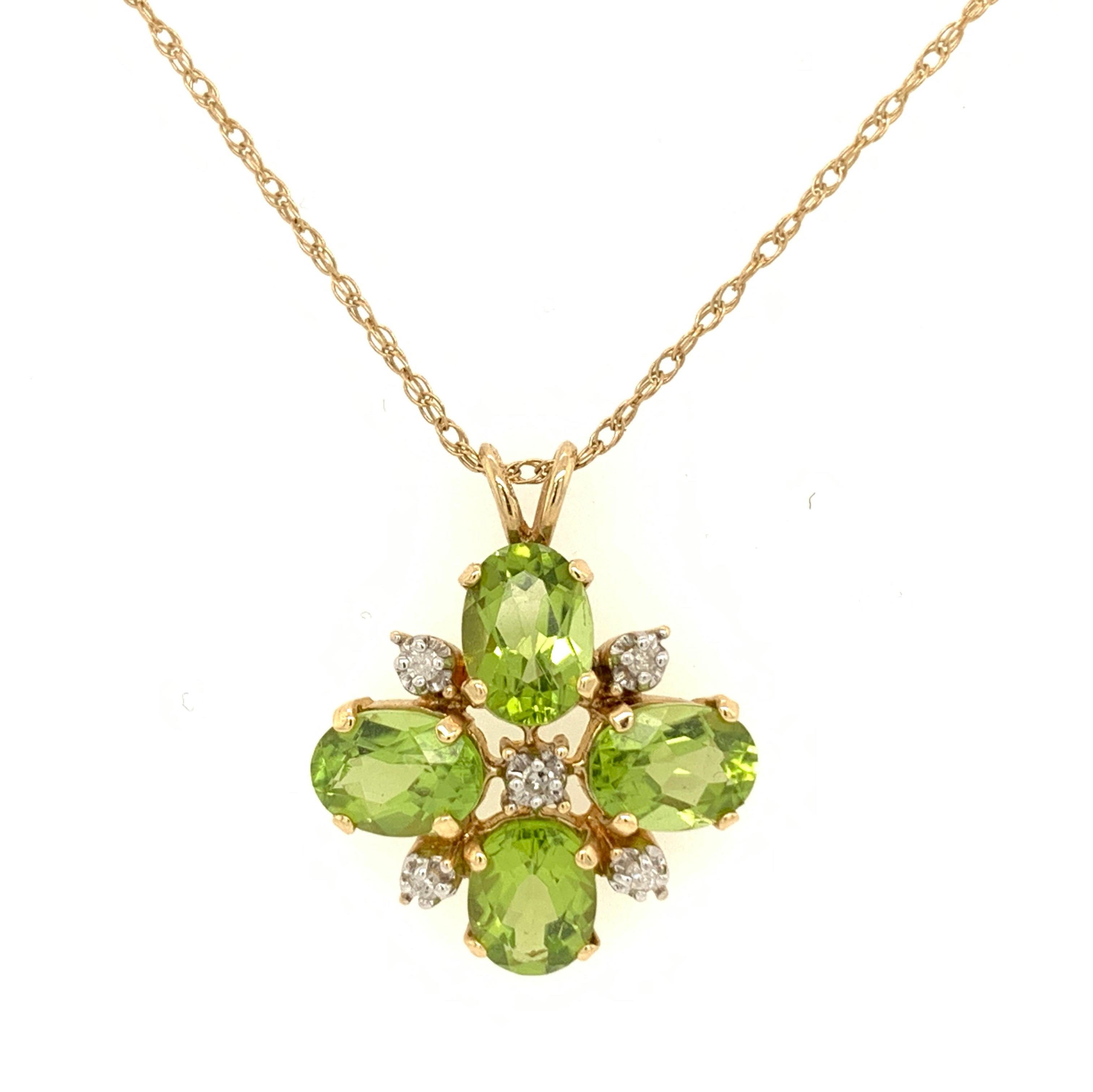 Oval Cut Natural Green Peridot and Diamond Approximate 36 Carat Gold Jewelry Set For Sale