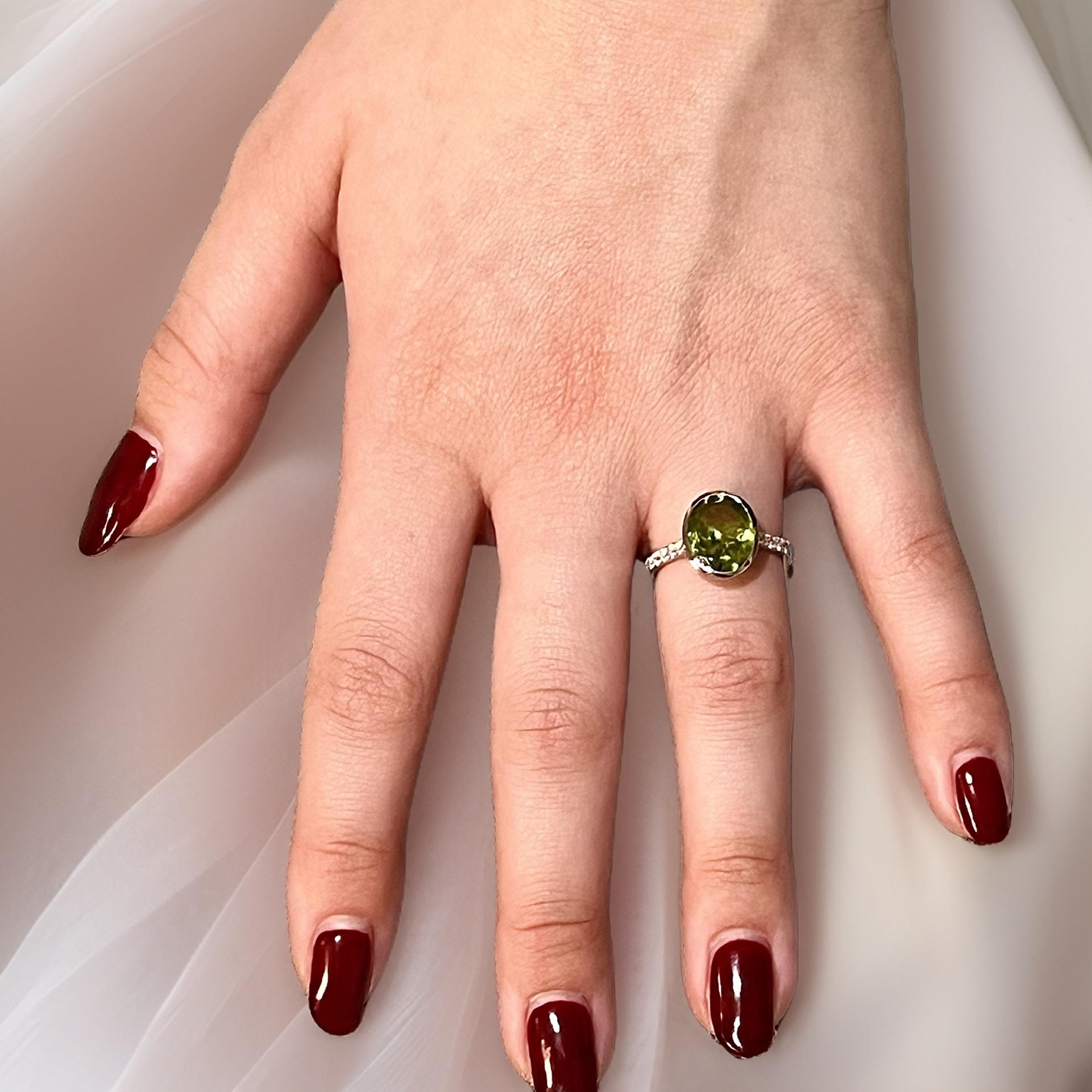 Women's Natural Peridot Diamond Ring 6.5 14k W Gold 3.49 TCW Certified For Sale