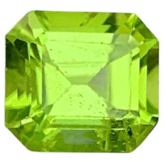 Natural Peridot Gemstone 1.95 Carat – Olive Green Loose Gemstone for Ring