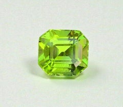 Natural Peridot Gemstone: 2.00 carat Natural August Birthstone From Pakistan