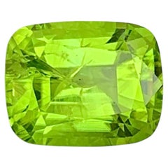 Natural Peridot Gemstone 2.32 Carat – Olive Green Loose Gemstone for Ring