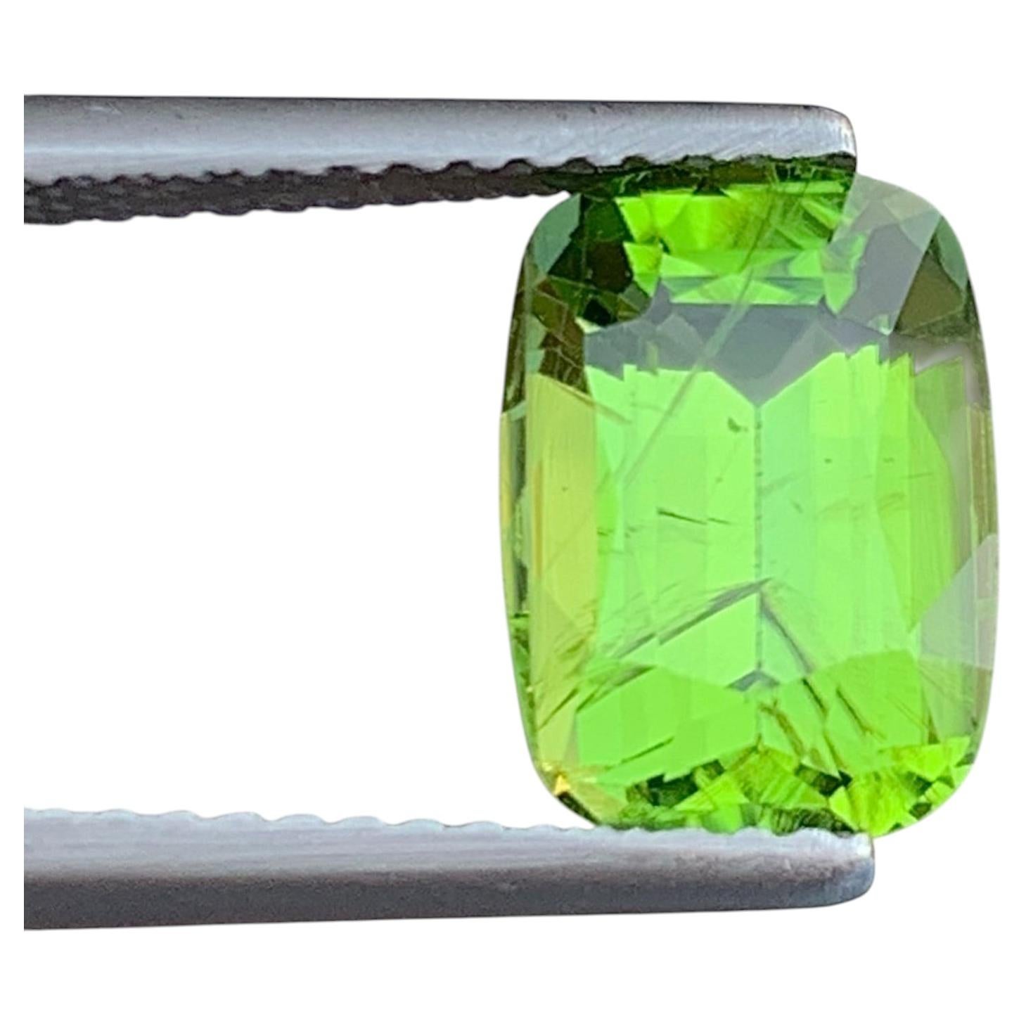 Natural Peridot Gemstone: 3.36 Carat August Birthstone From Pakistan For Sale