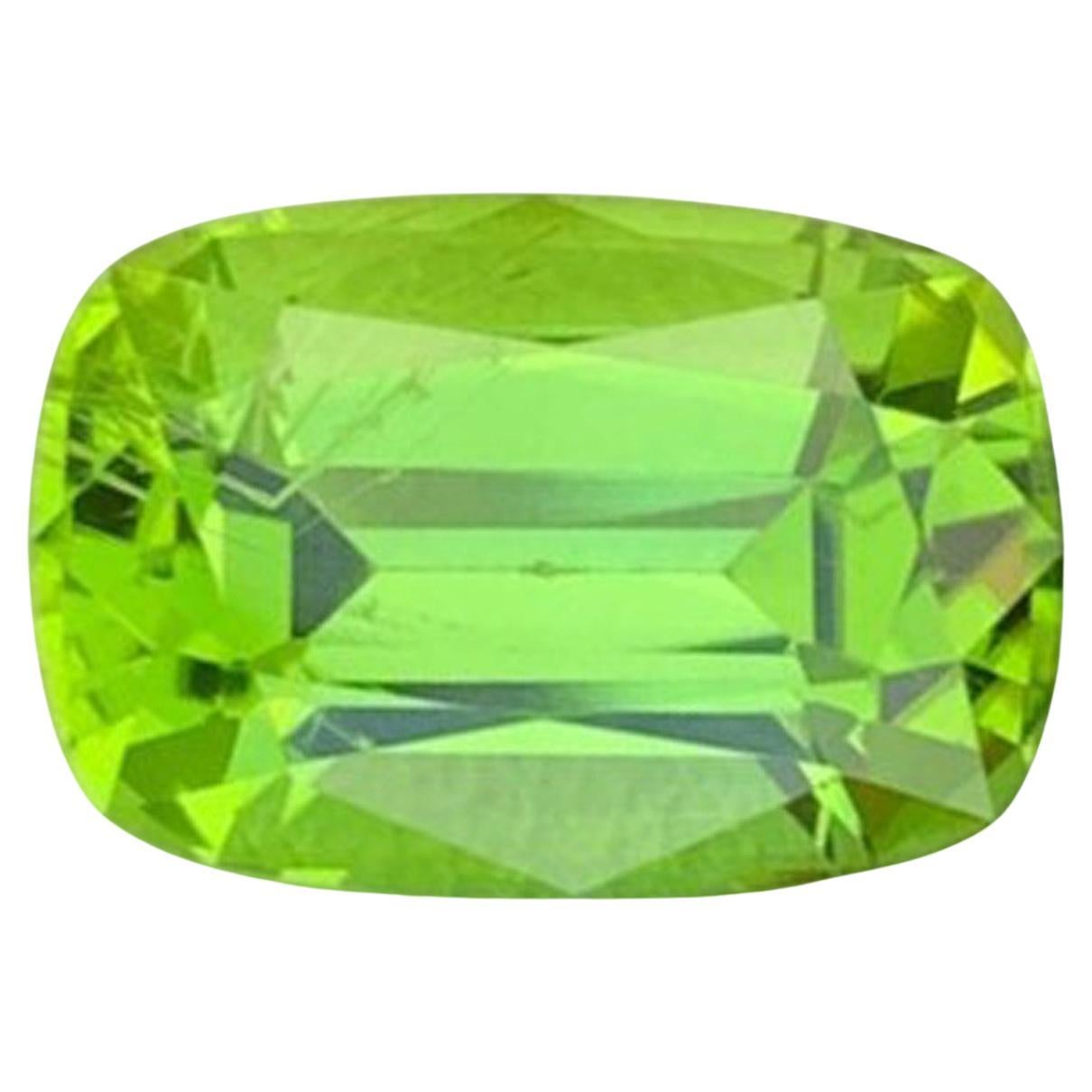 Natural Peridot Gemstone: 3.94 carat August Birthstone, Pakistan Origin For Sale