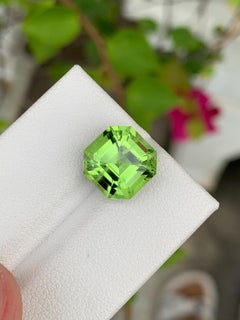 Natural Peridot Gemstone: 5.66 Carat Asscher Cut Peridot Gemstone From Pakistan