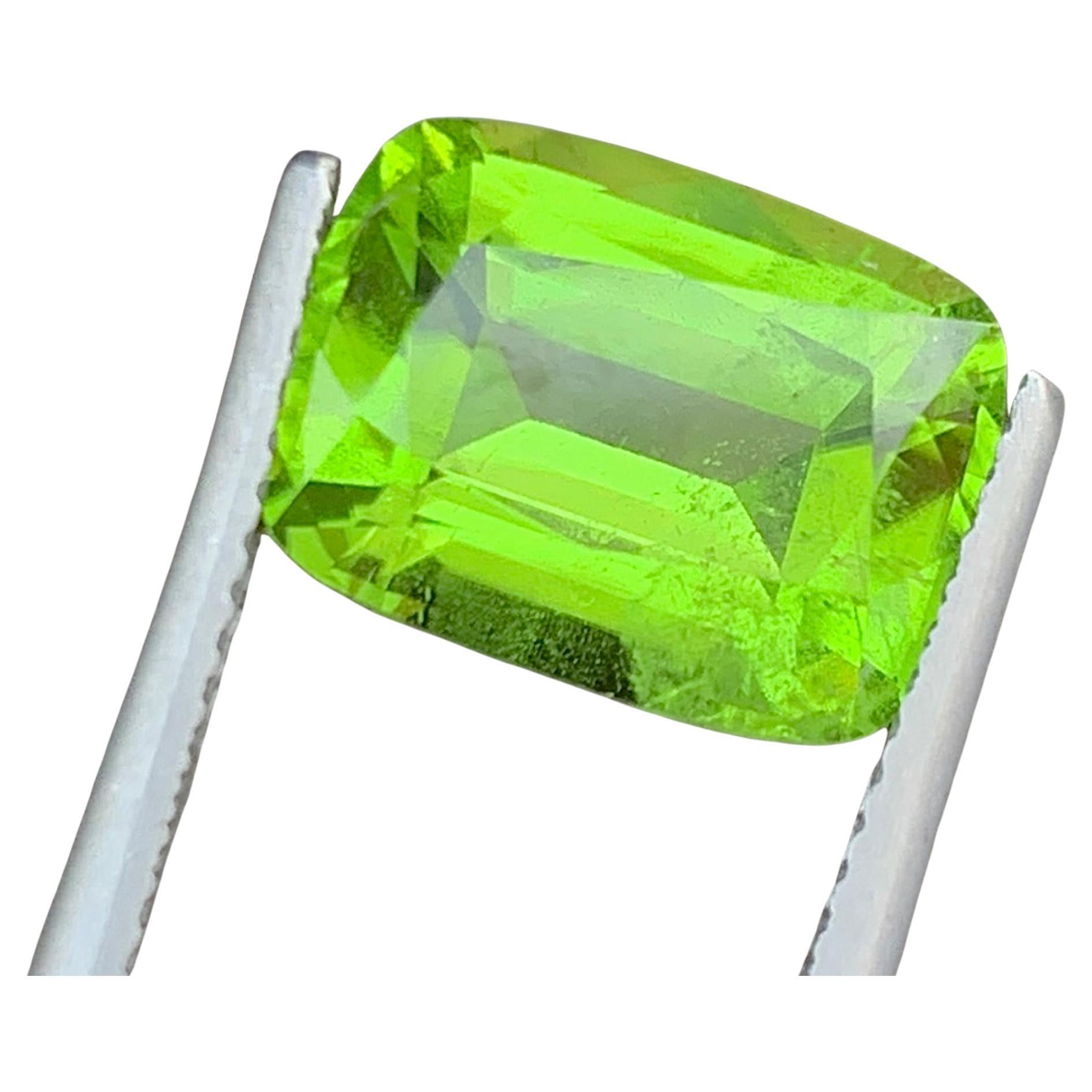 Natural Peridot Gemstone: 5.90 Carat Cushion Cut August Birthstone From Pakistan For Sale