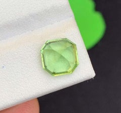 Gemme di peridoto naturali, gemma di peridoto taglio Asscher dal Pakistan 3,43 CT