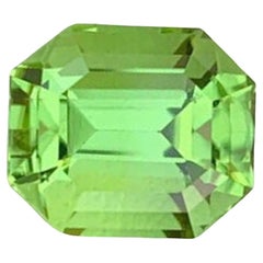 Natural Peridot Gemstones, Emerald Cut Peridot From Pakistan 3.84 CT