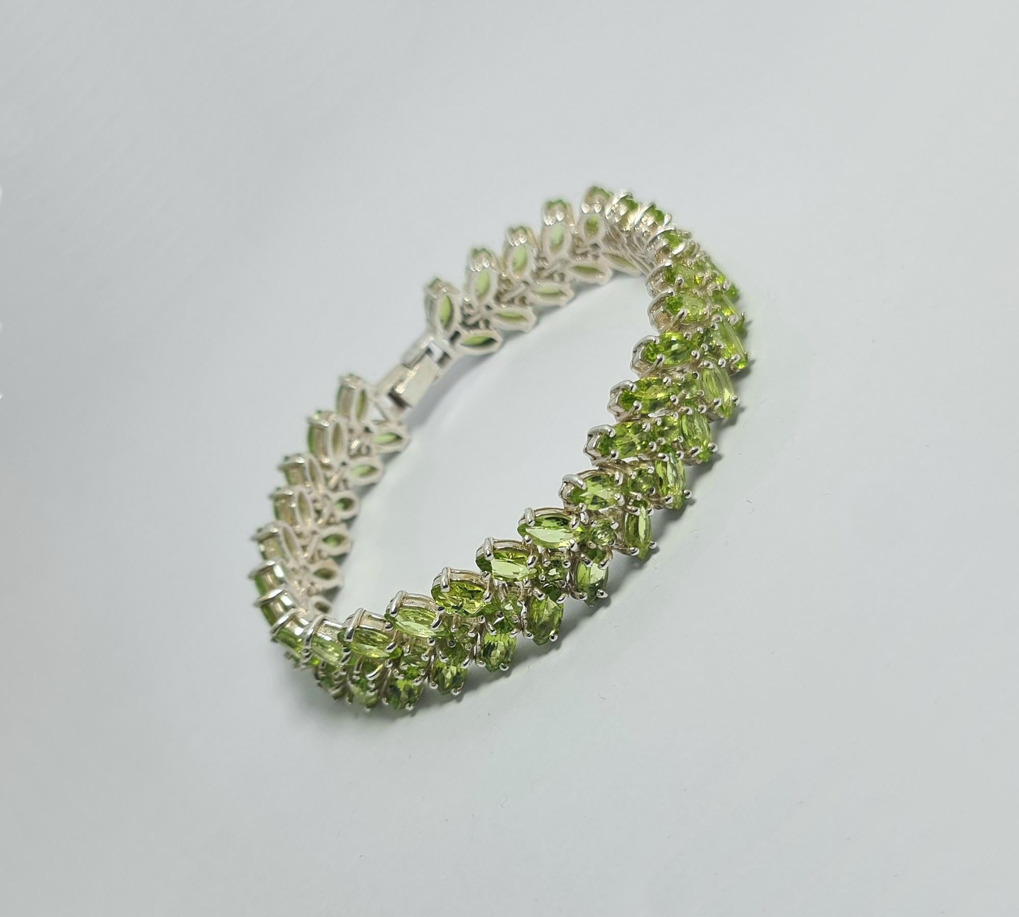 Natural Peridot Marquise, Round Cut .925 Sterling Silver Rhodium Plated Bracelet In New Condition For Sale In Los Angeles, CA