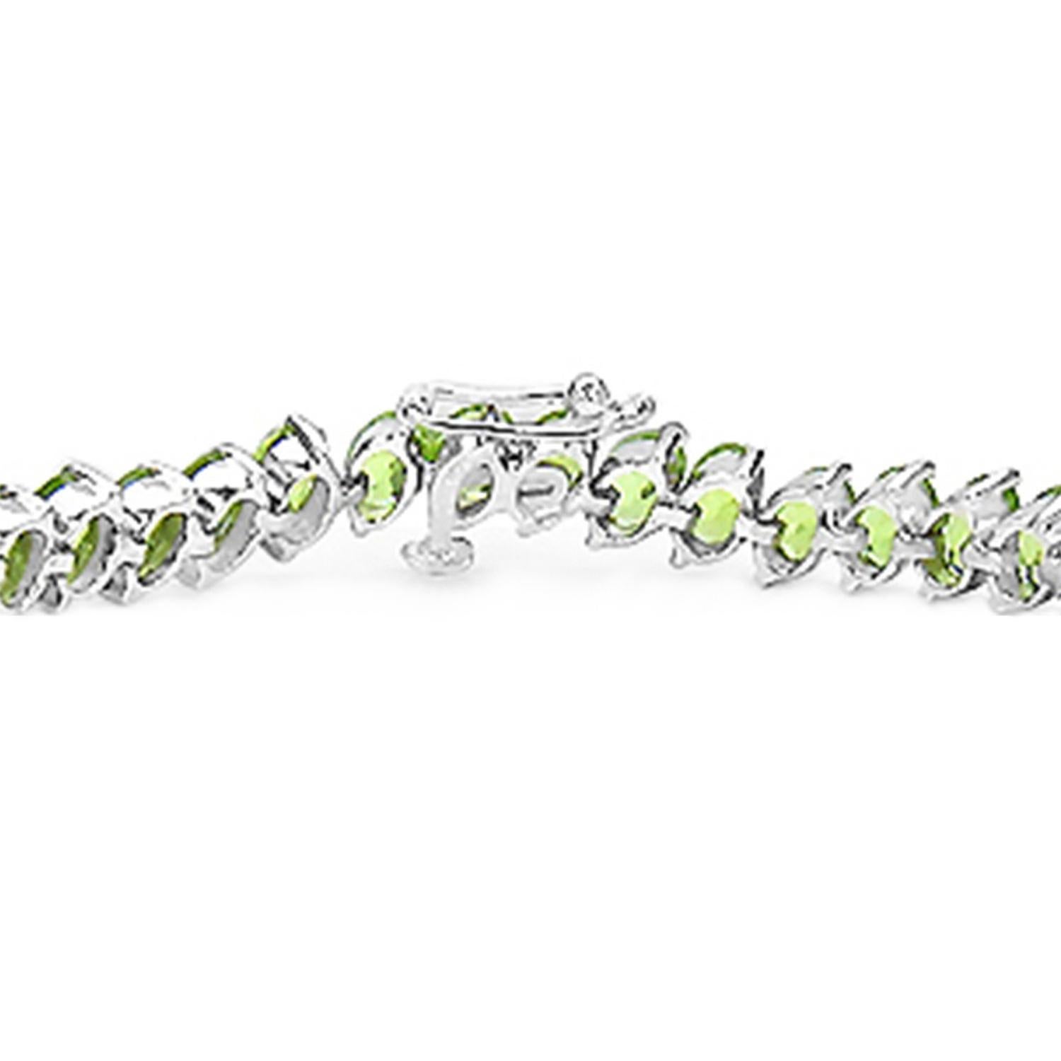 Natural Peridot Tennis Bracelet Oval Cut 19.4 Carats 18K White Gold Plated In Excellent Condition For Sale In Aliso Viejo, CA