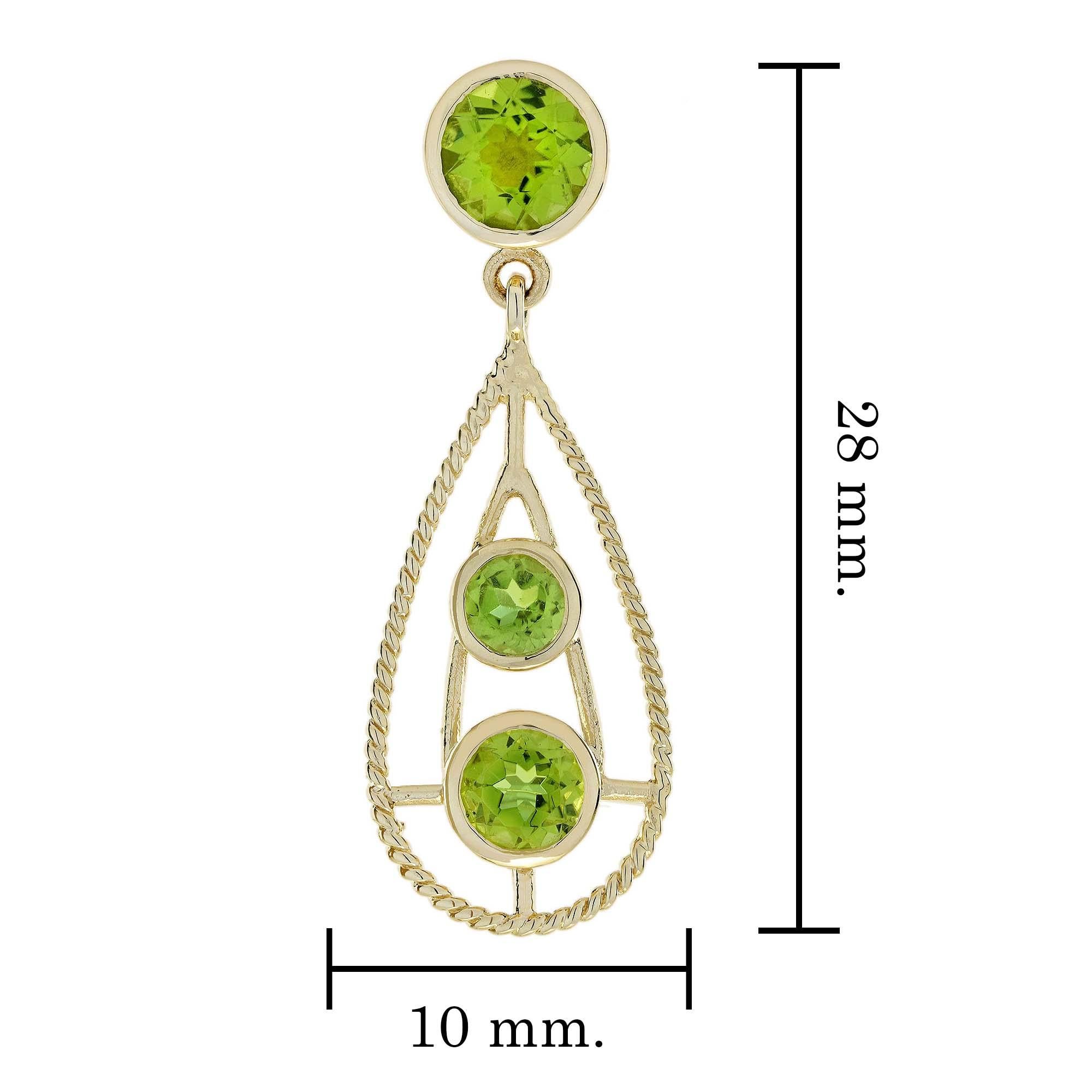Natural Peridot Vintage Style Dangle Earrings in 9K Yellow Gold In New Condition For Sale In Bangkok, TH