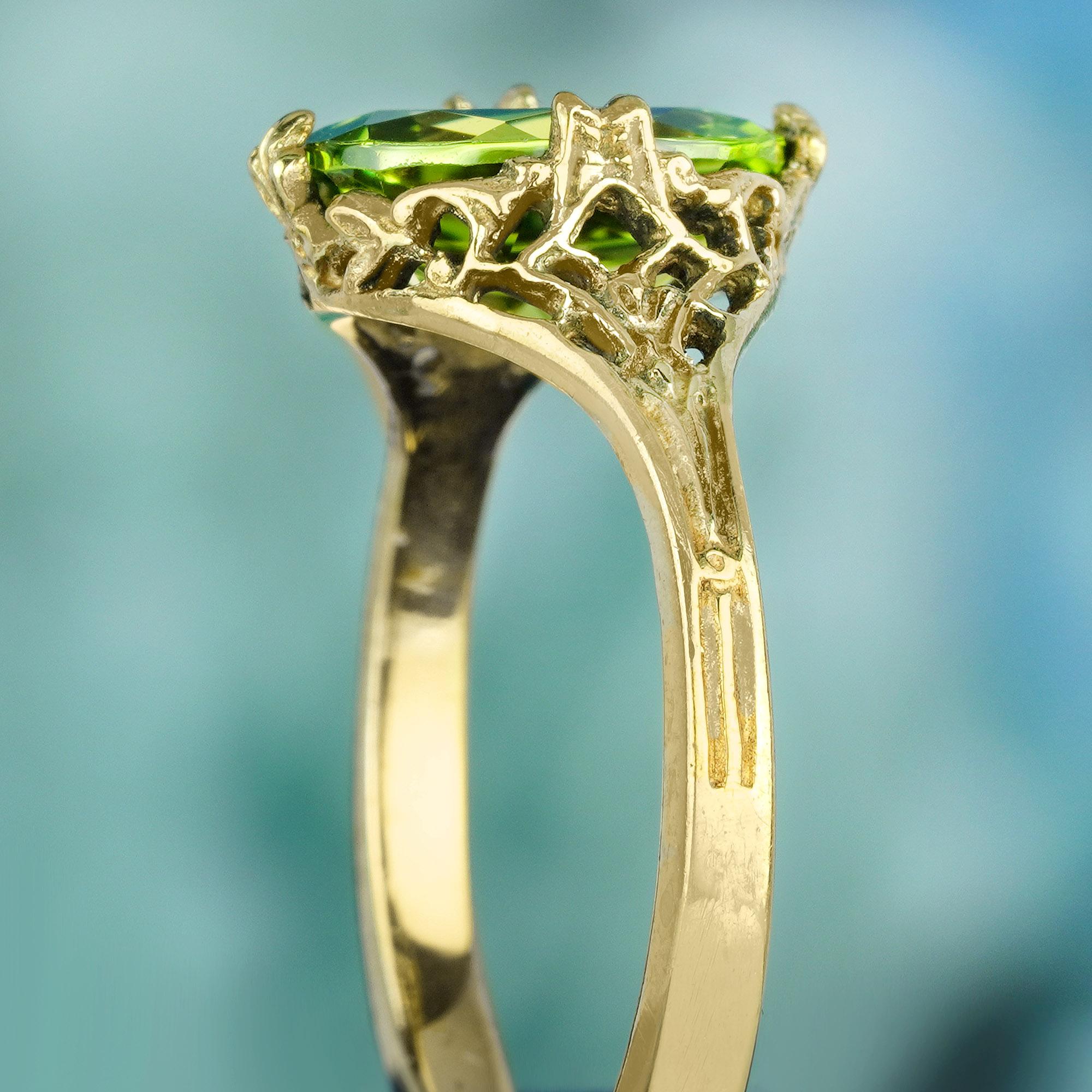 Filigraner Solitär-Ring aus massivem 9 Karat Gelbgold mit natürlichem Peridot im Vintage-Stil Damen im Angebot