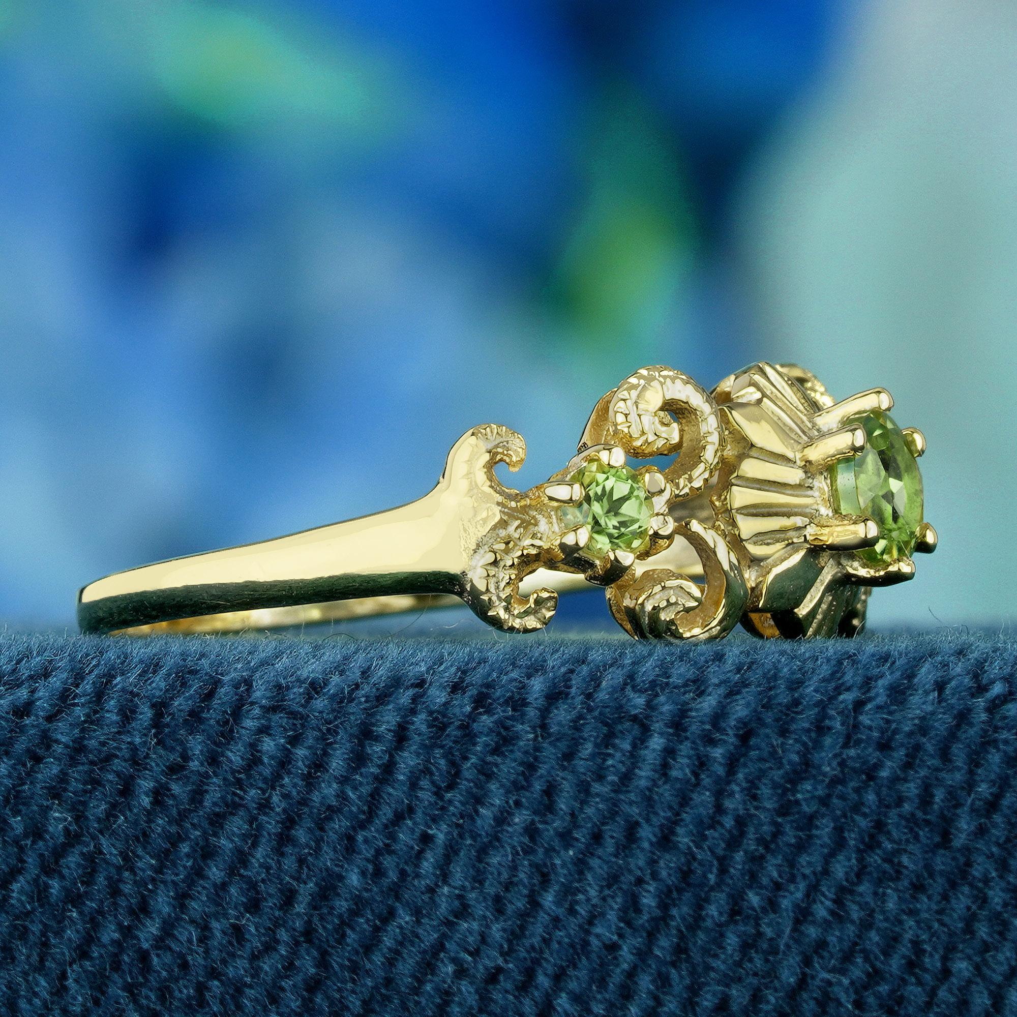 Natürlicher Peridot Vintage-Ring aus massivem 9K Gelbgold im Vintage-Stil (Rundschliff) im Angebot