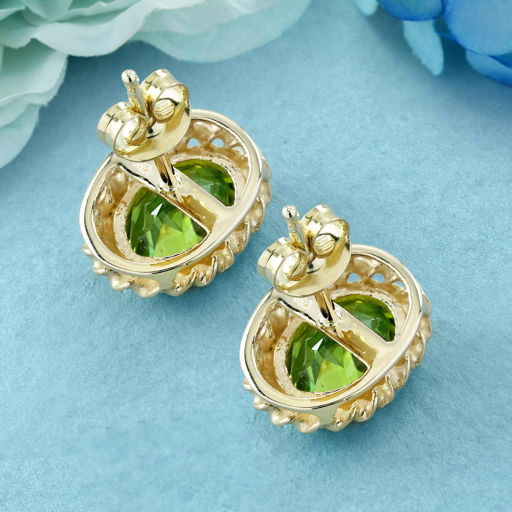 Oval Cut Natural Peridot Vintage Style Rope Motif Stud Earrings in 9K Yellow Gold For Sale