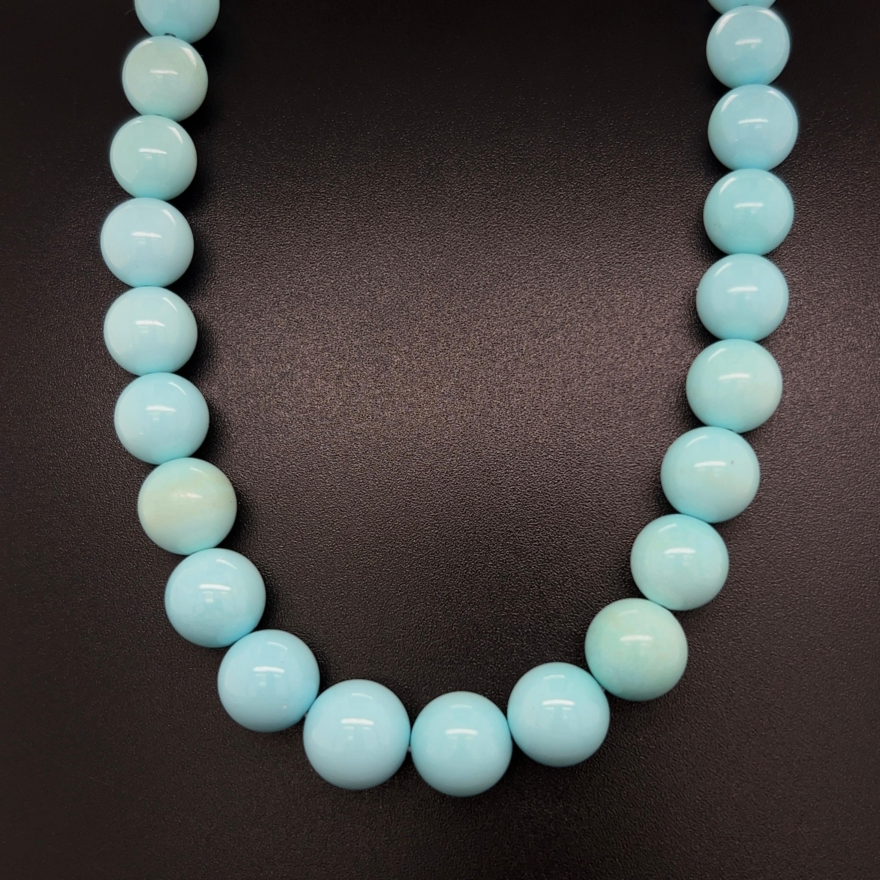 Natrliche persische runde trkisfarbene Perlen und Goldstrang-Halskette (Moderne) im Angebot
