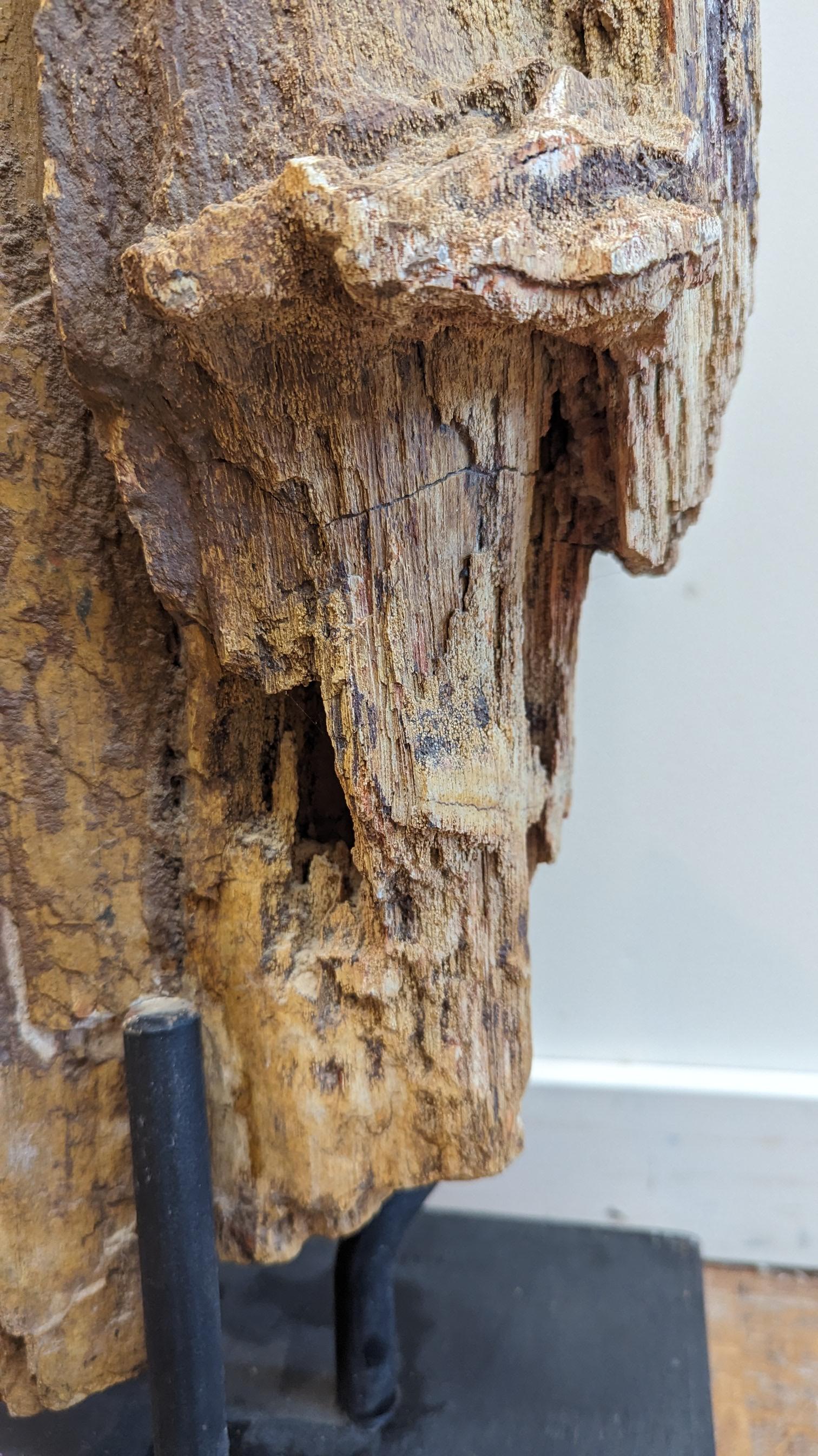 Natural Petrified Wood Sculpture  In Good Condition For Sale In New York, NY