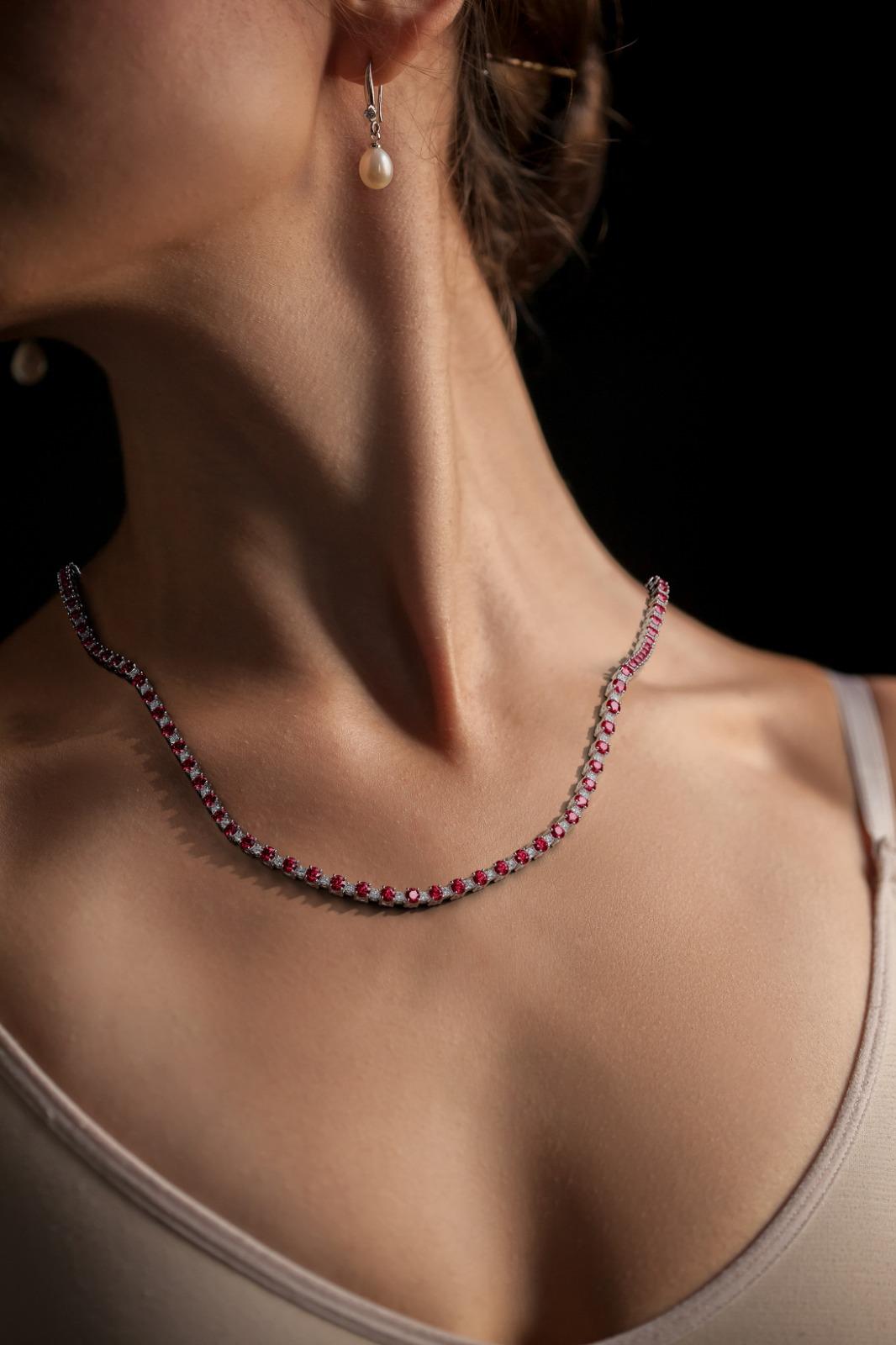Round Cut Natural Burmese Pigeon Blood  Ruby and Diamond Tennis Necklce For Sale