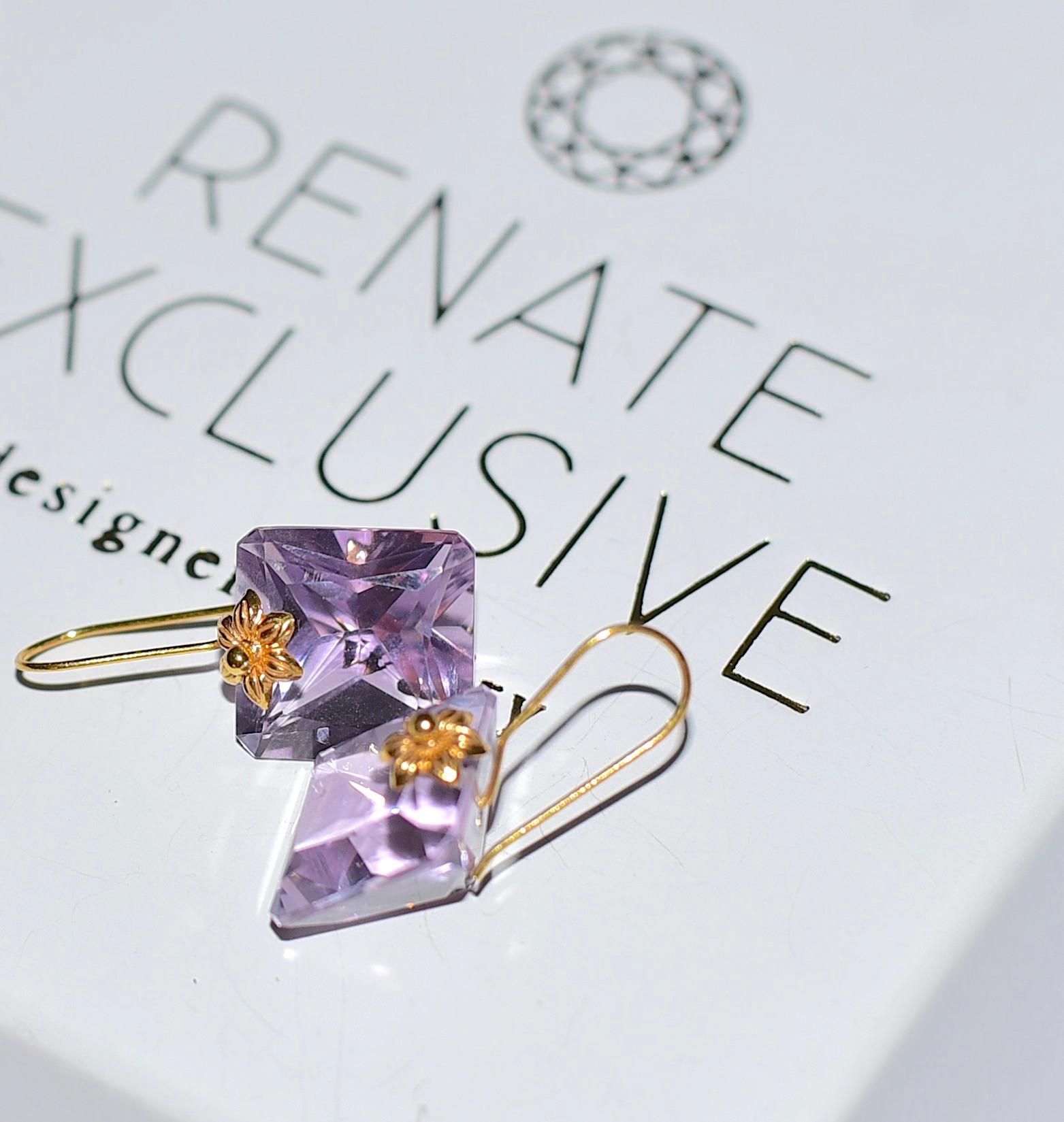 Natural Pink Amethyst in 18K Solid Yellow Gold 1