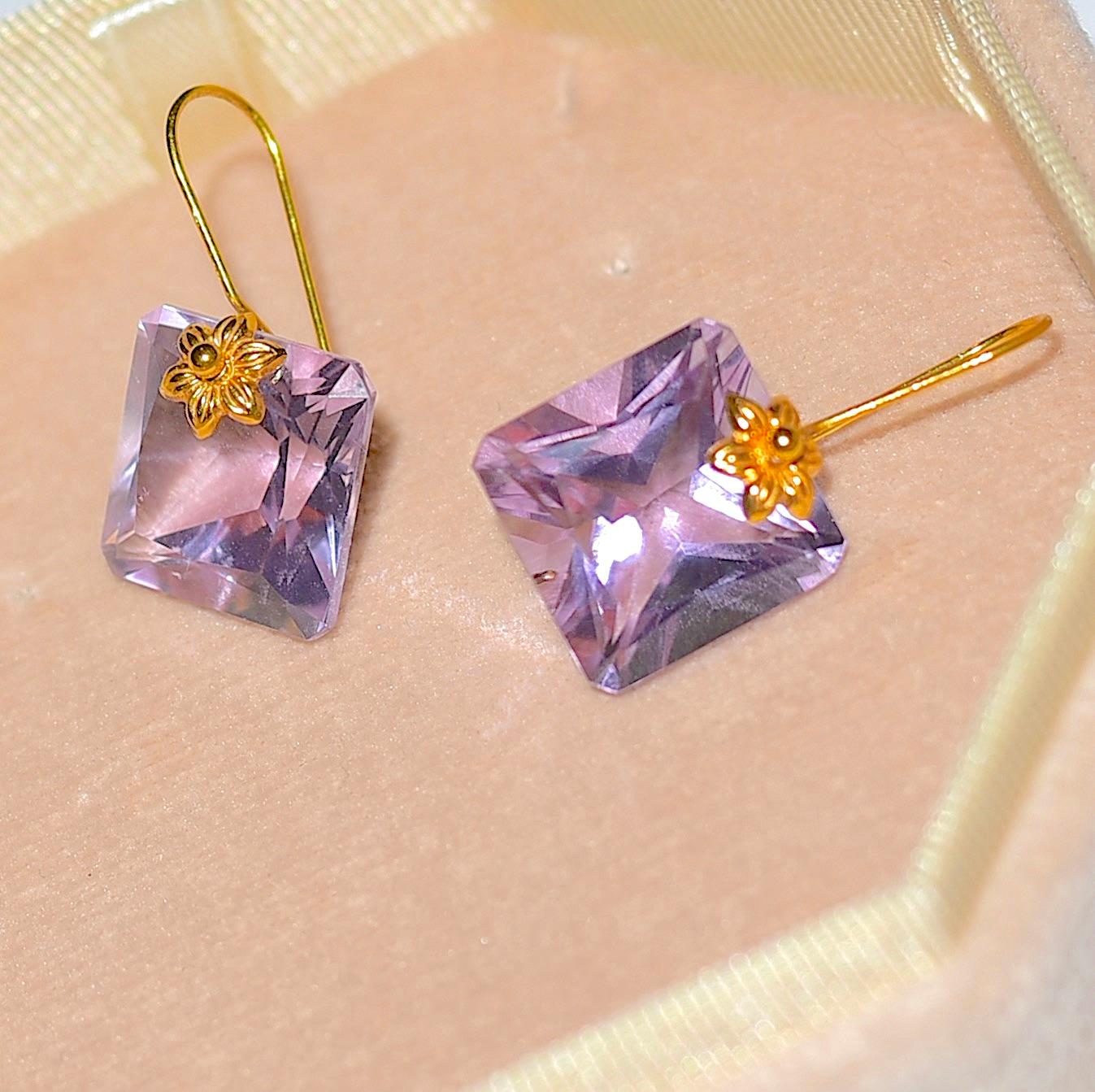 Natural Pink Amethyst in 18K Solid Yellow Gold 4