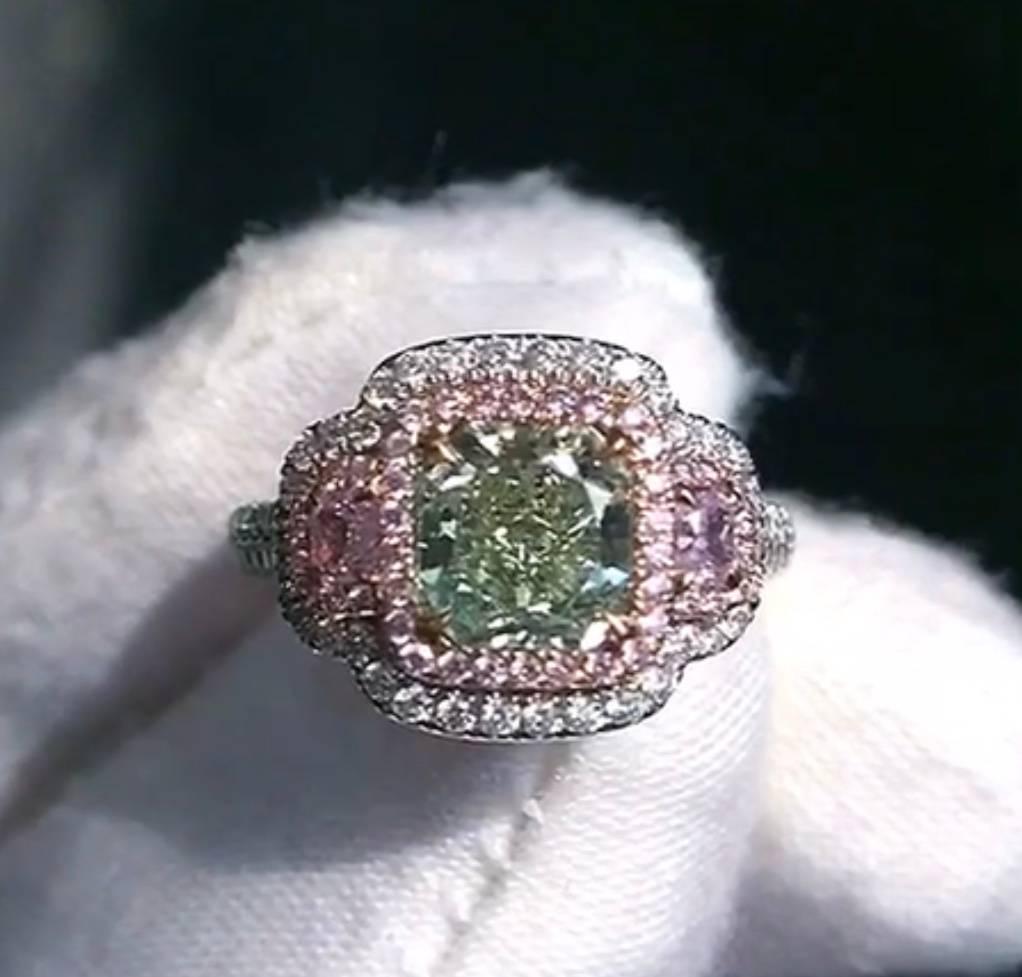 Women's or Men's Natural Pink and Green Diamond and Gold Ring