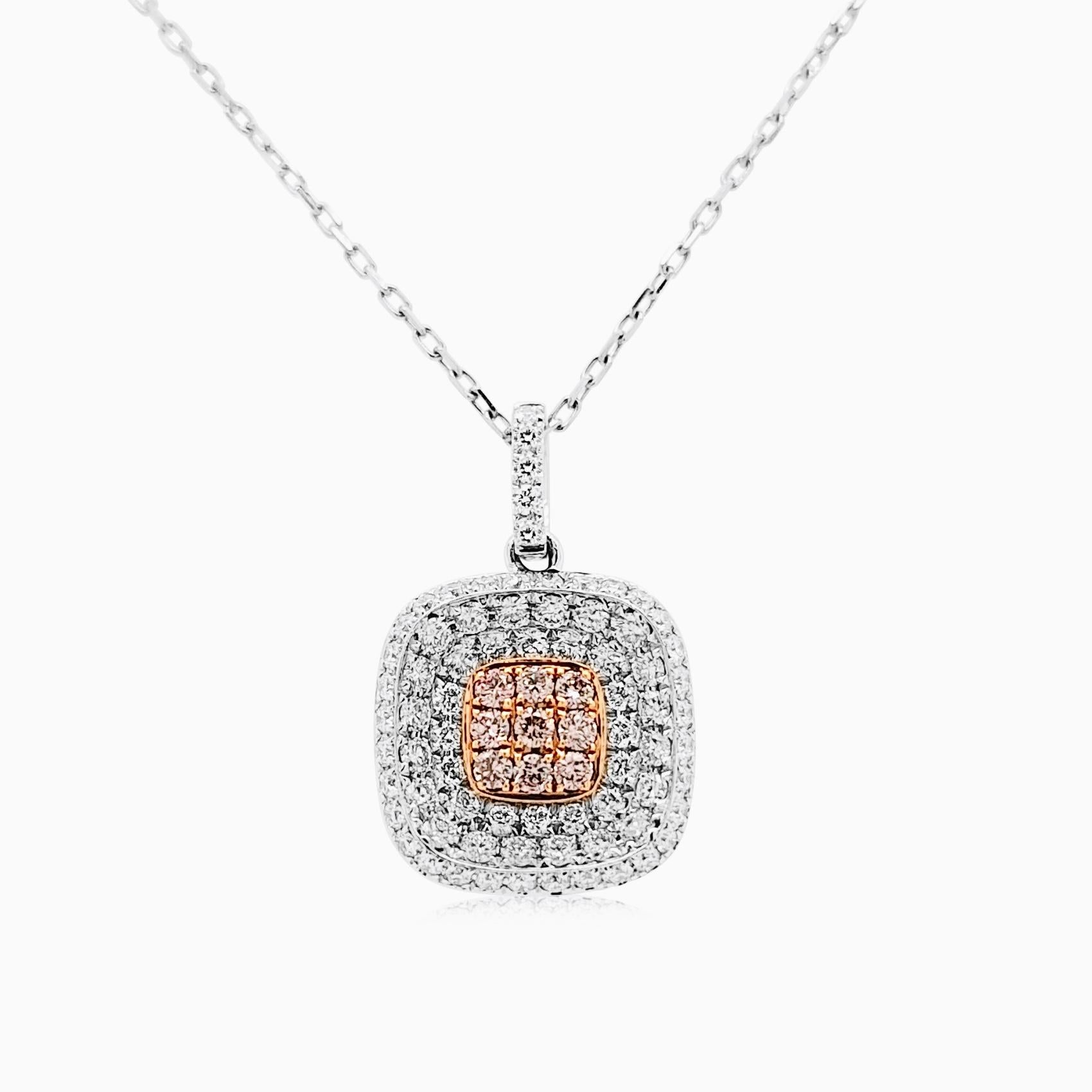 Collar colgante de diamante natural Pink Diamond y diamante blanco con cadena de platino Corte redondo en venta