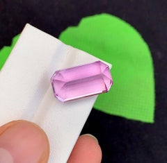 Natural Pink Kunzite Gemstone: 20.00 Carat Faceted November Birthstone