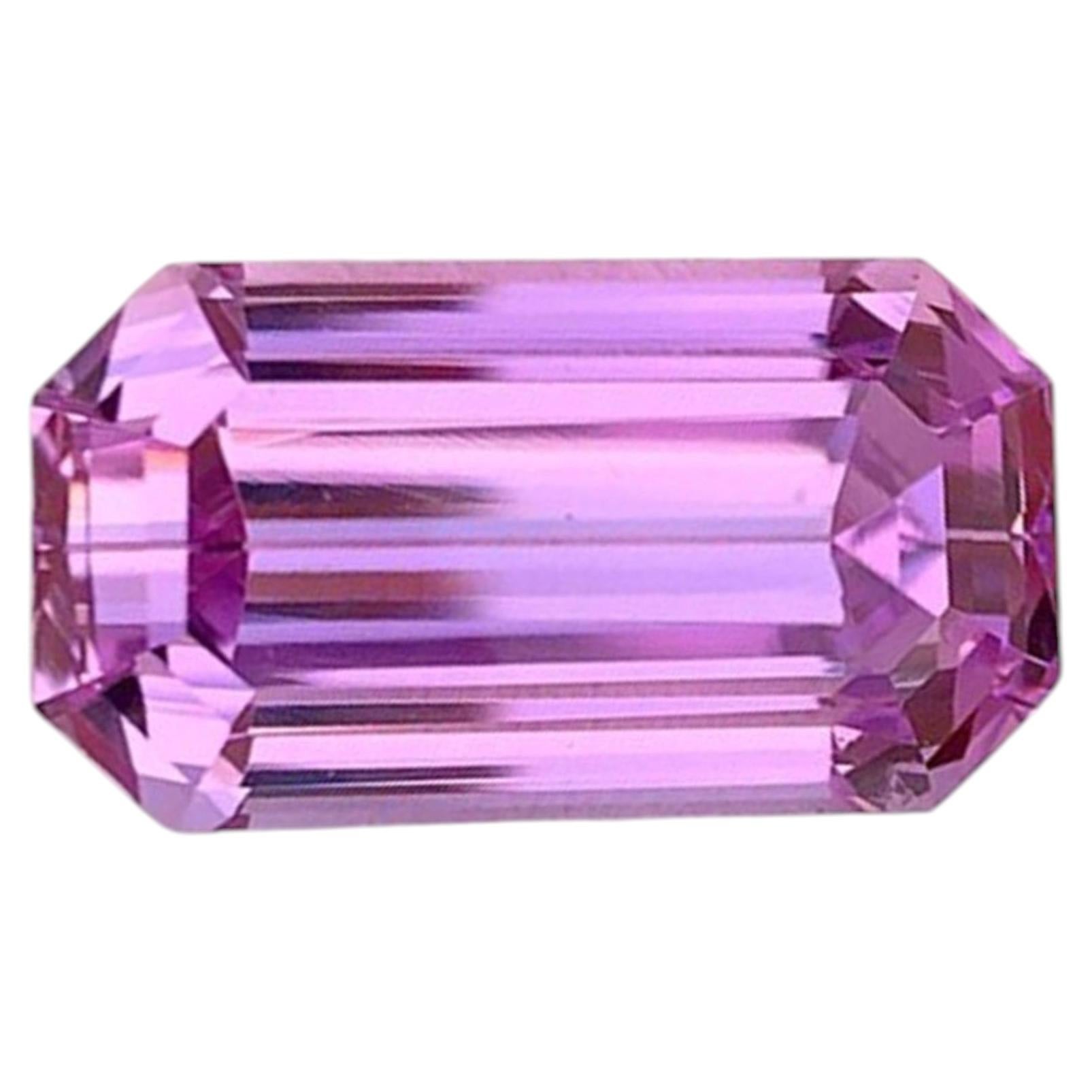 Natural Pink Kunzite Gemstone: 20.00 Carat Faceted November Birthstone For Sale