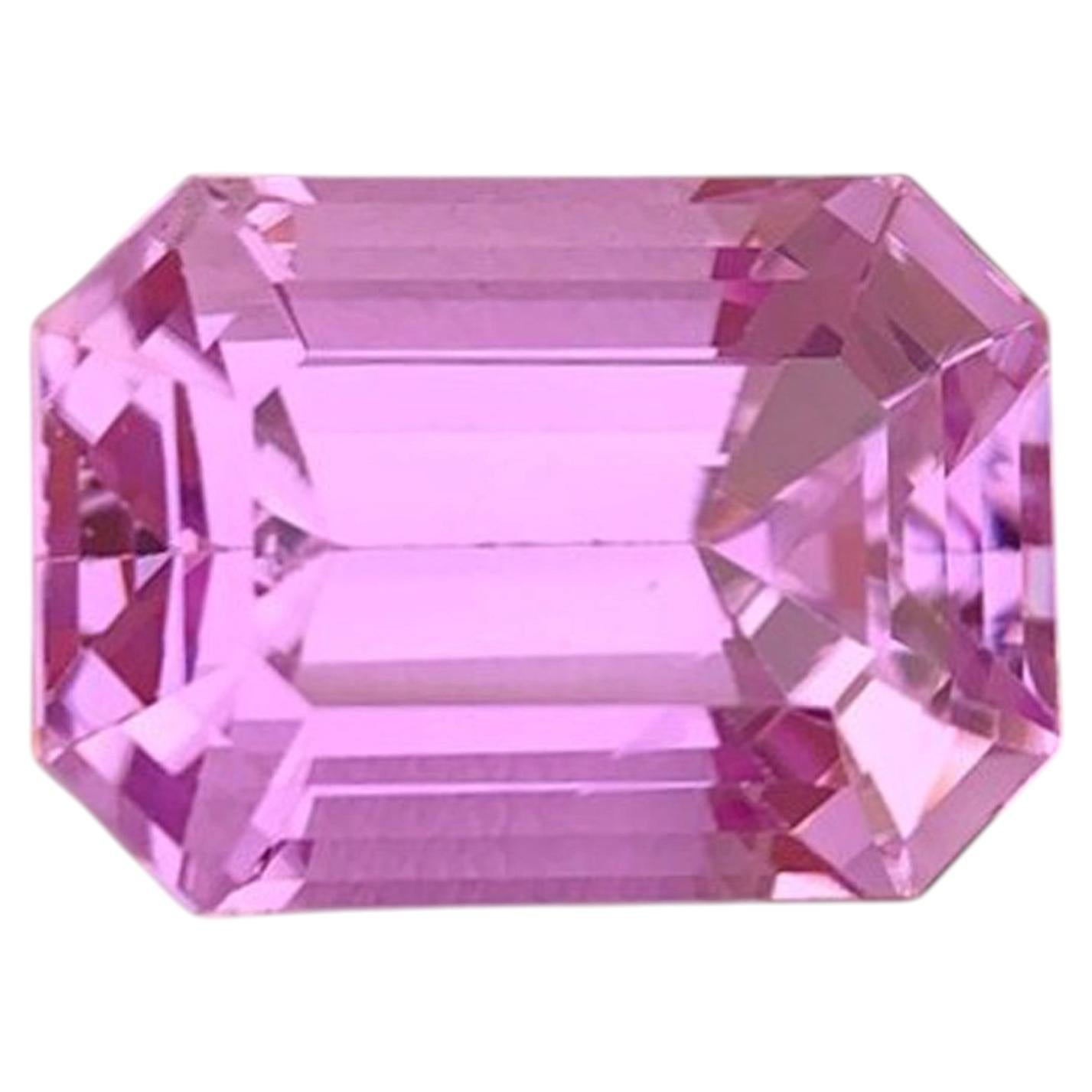 Kunzite rose naturelle : 26.80 Carat Pierre de naissance du mois de novembre à facettes en vente