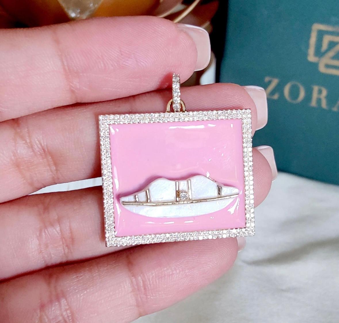 Labbra rosa naturale e pendente con diamante di madreperla in oro 14k In condizioni Nuovo in vendita a jaipur, IN