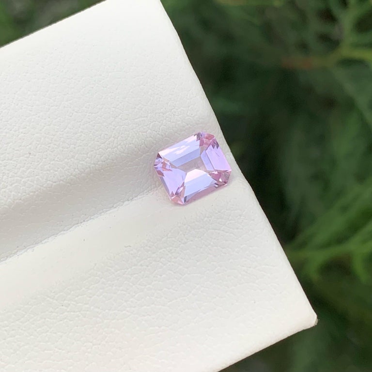 Kunzite Afghane Naturelle - Pierre Fine 8,4 Carats, Neuve Sans Emballage D'origine