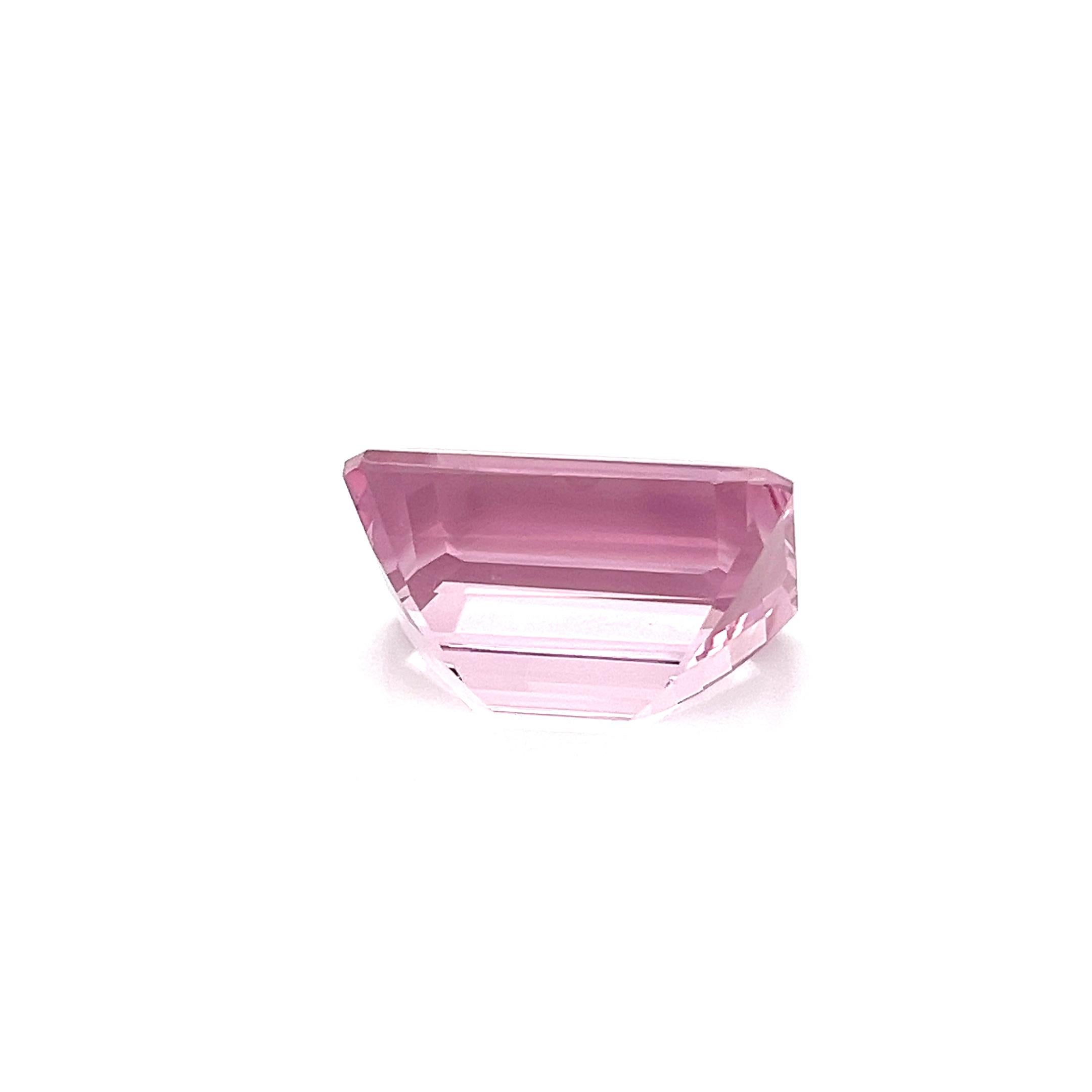 Natural Pink Morganite Octagon AAAA Grade Eye Clean Clarity Loose Gemstone In New Condition For Sale In New York, NY