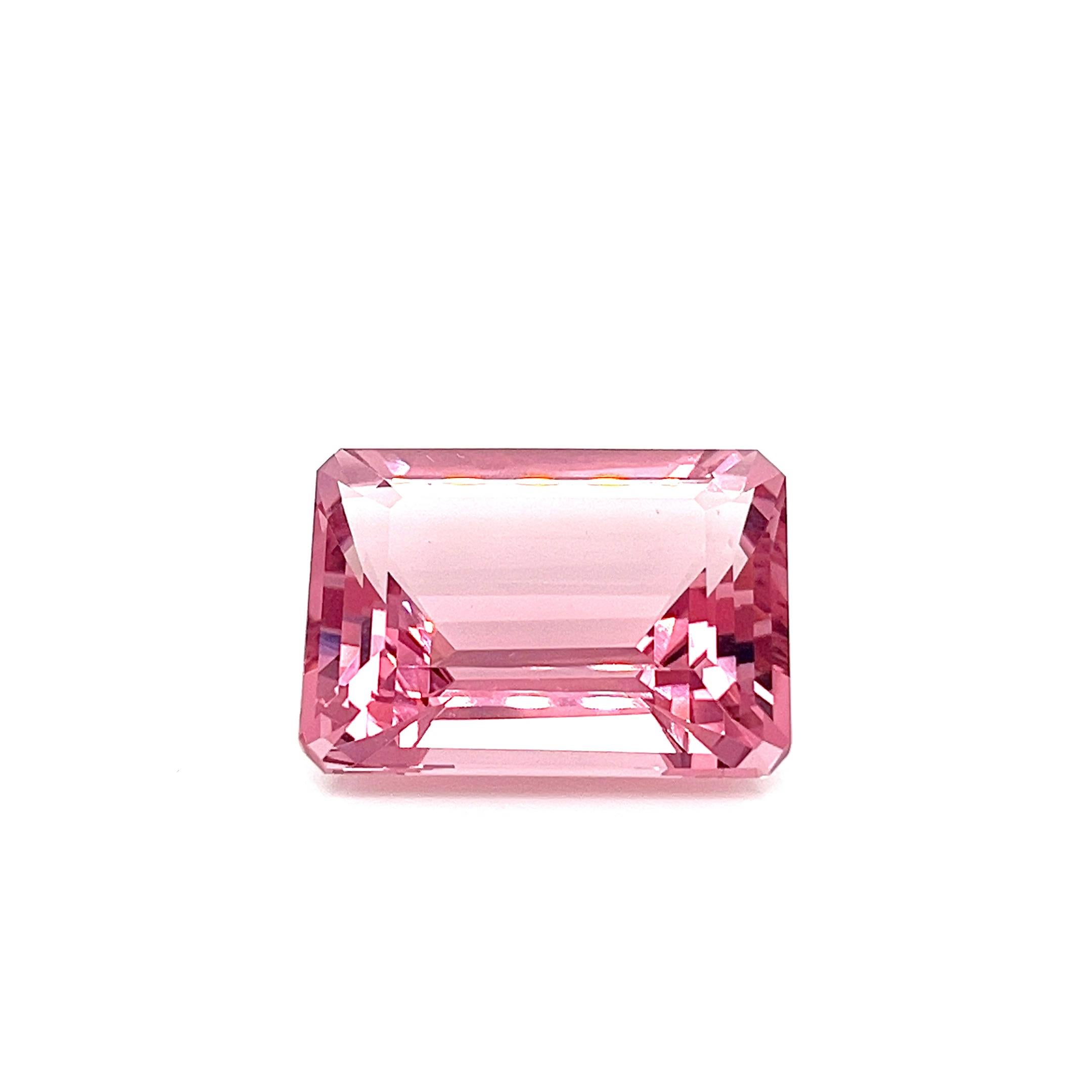 Morganite rose naturelle octogonale AAAA de qualité œil propre pierre précieuse non sertie en vente 1