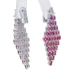 Ohrringe mit natürlichen rosa-violetten Rubinen, 14,20 Karat. Ovale Form, massives Gold, IGI-zertifiziert