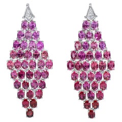 Ohrringe mit natürlichen rosa-violetten Rubinen, 14,20 Karat. Ovale Form, massives Gold, IGI-zertifiziert