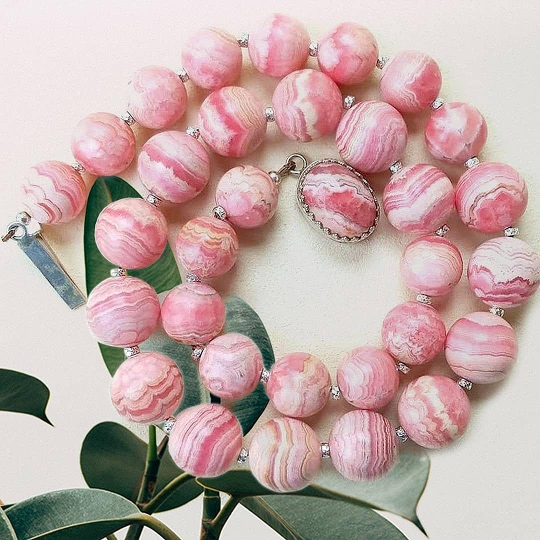 Pink Rhodochrosite Necklace In New Condition For Sale In Chesterland, OH