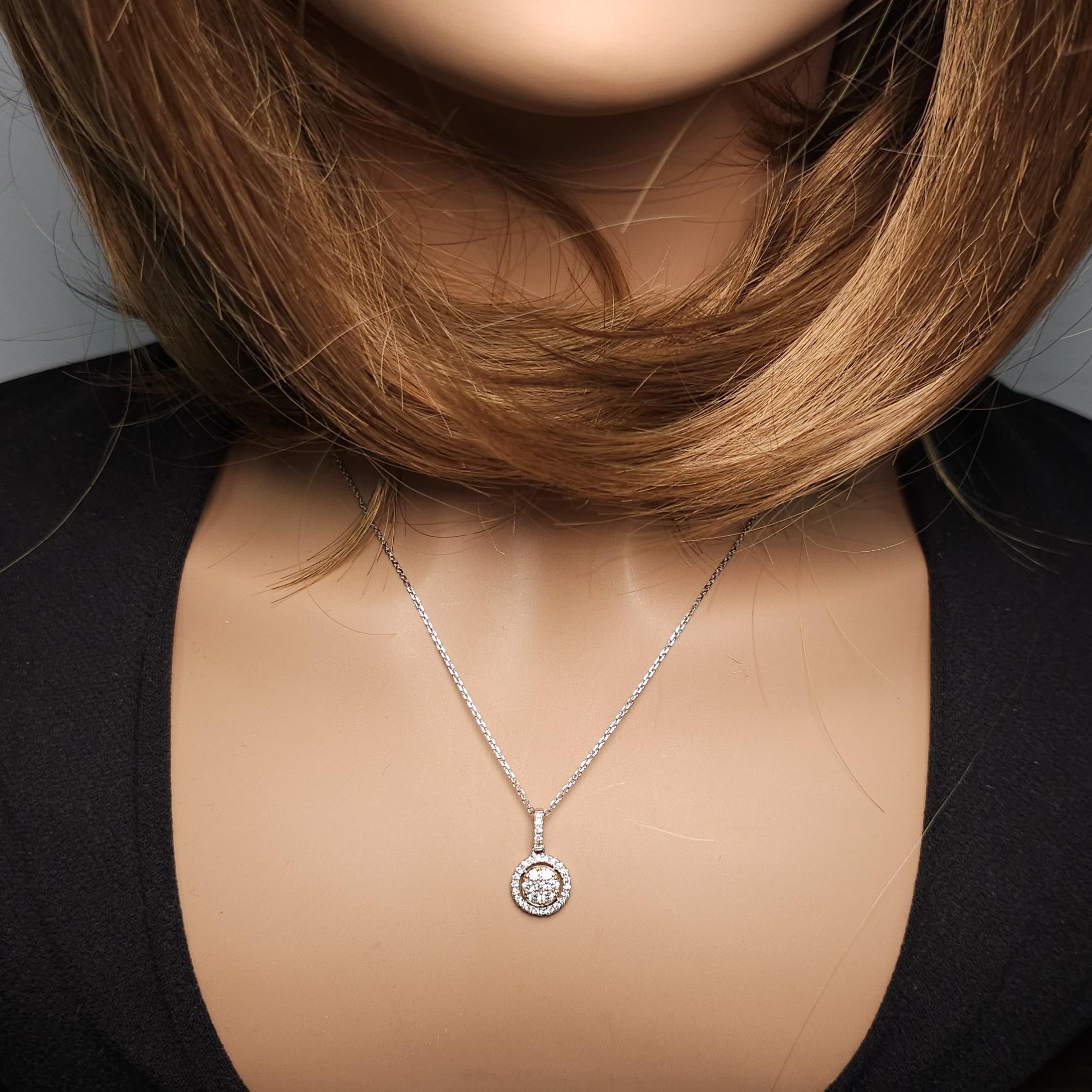 Ciondolo a goccia in oro rosa con diamante tondo naturale Pink Diamond da 0.47 carati TW In condizioni Nuovo in vendita a New York, NY