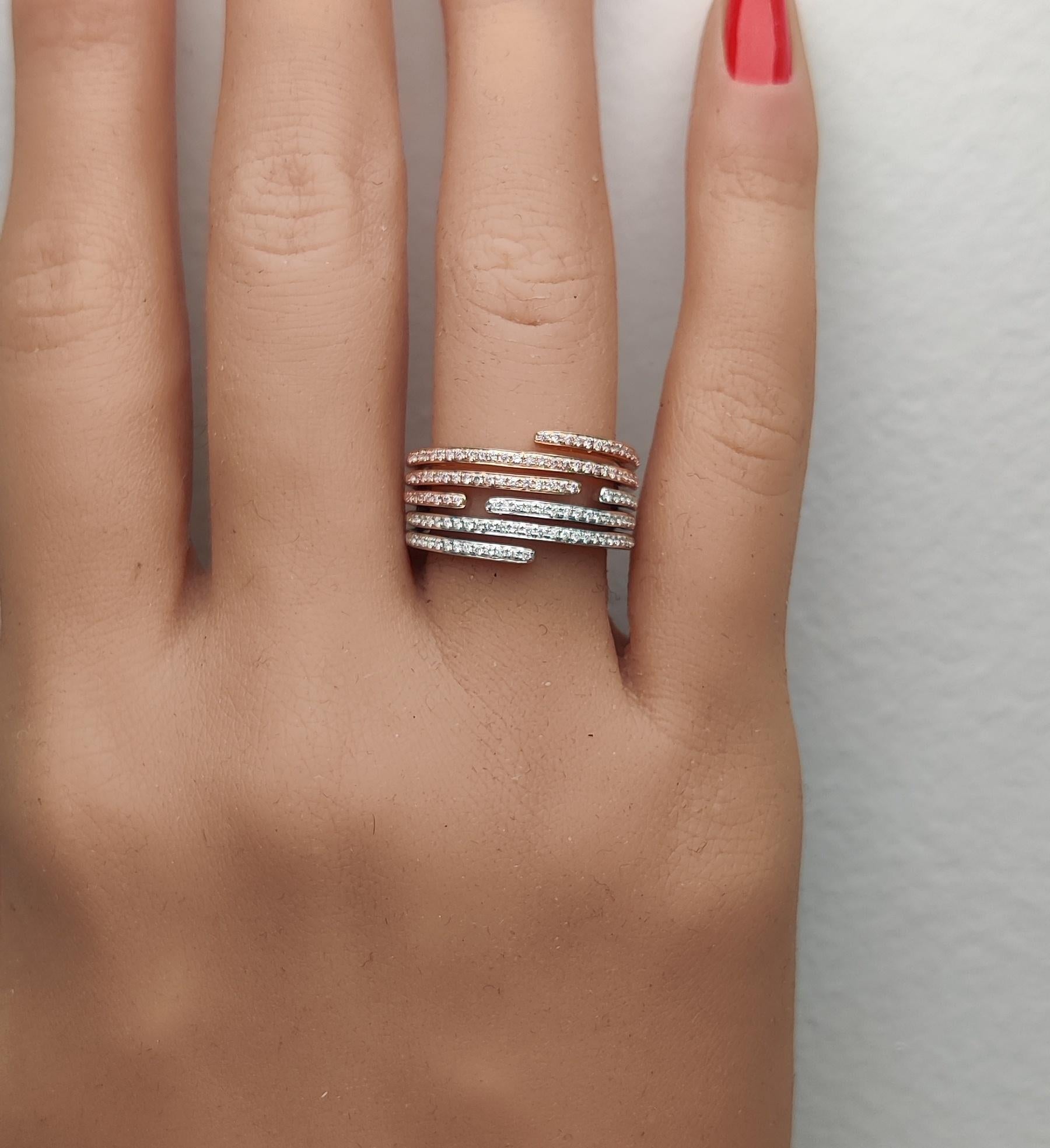 Natural Pink Round Diamond 0.50 Carat TW Rose Gold Cocktail Band In New Condition For Sale In New York, NY