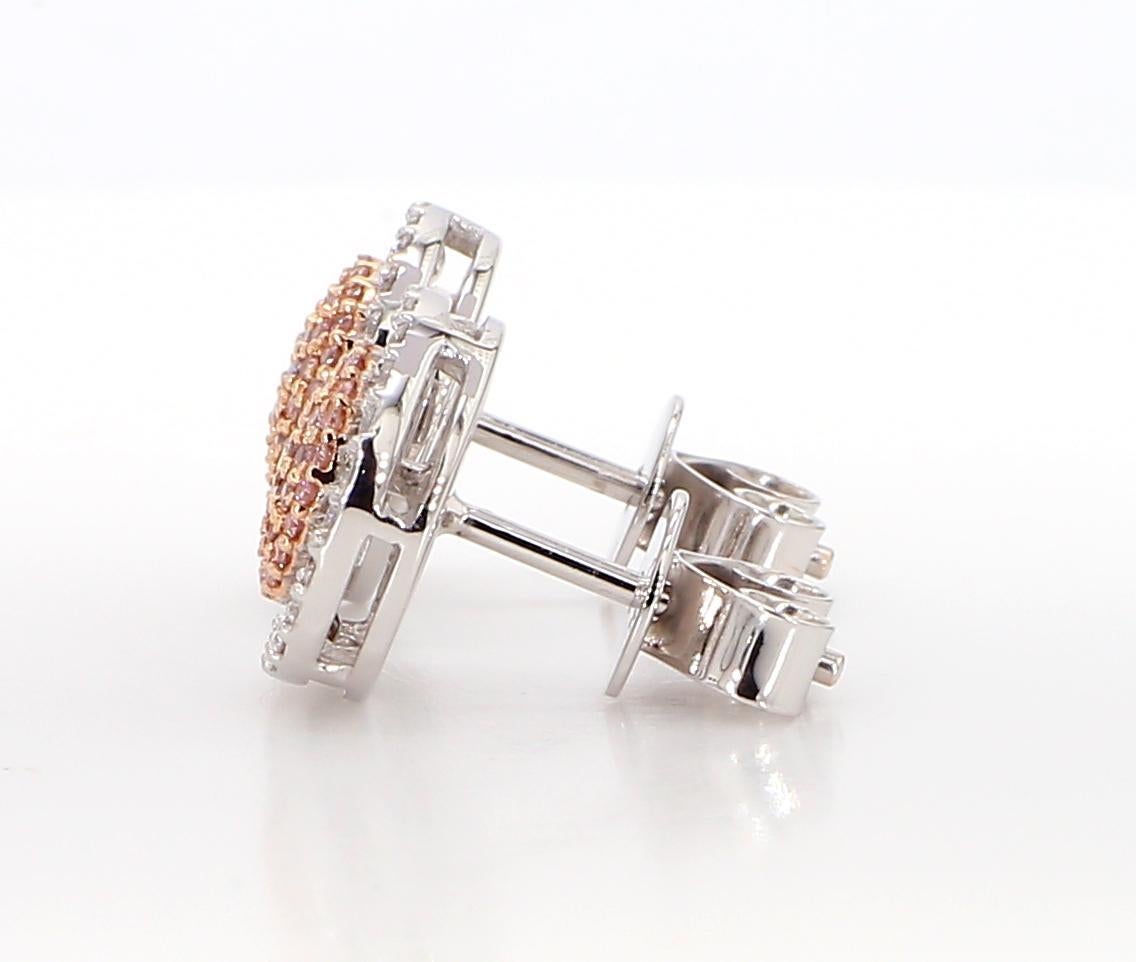 Taglio rotondo Orecchini con diamante rotondo Pink Diamond 0.58 carati TW in oro in vendita