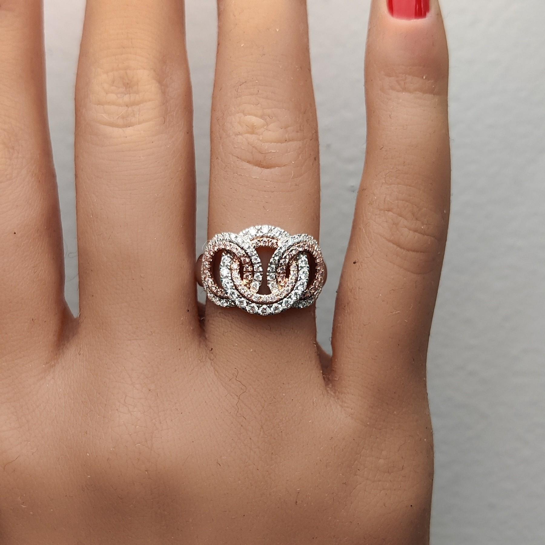 Natural Pink Round Diamond 0.66 Carat TW Rose Gold Cocktail Ring In New Condition For Sale In New York, NY