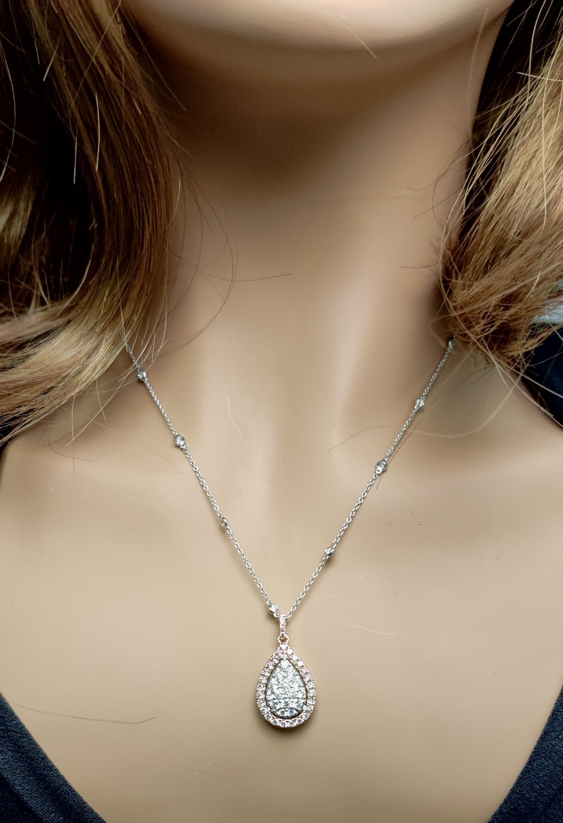 Taille ronde Pendentif en or rose naturel avec diamants ronds de 1,28 carat poids total en vente