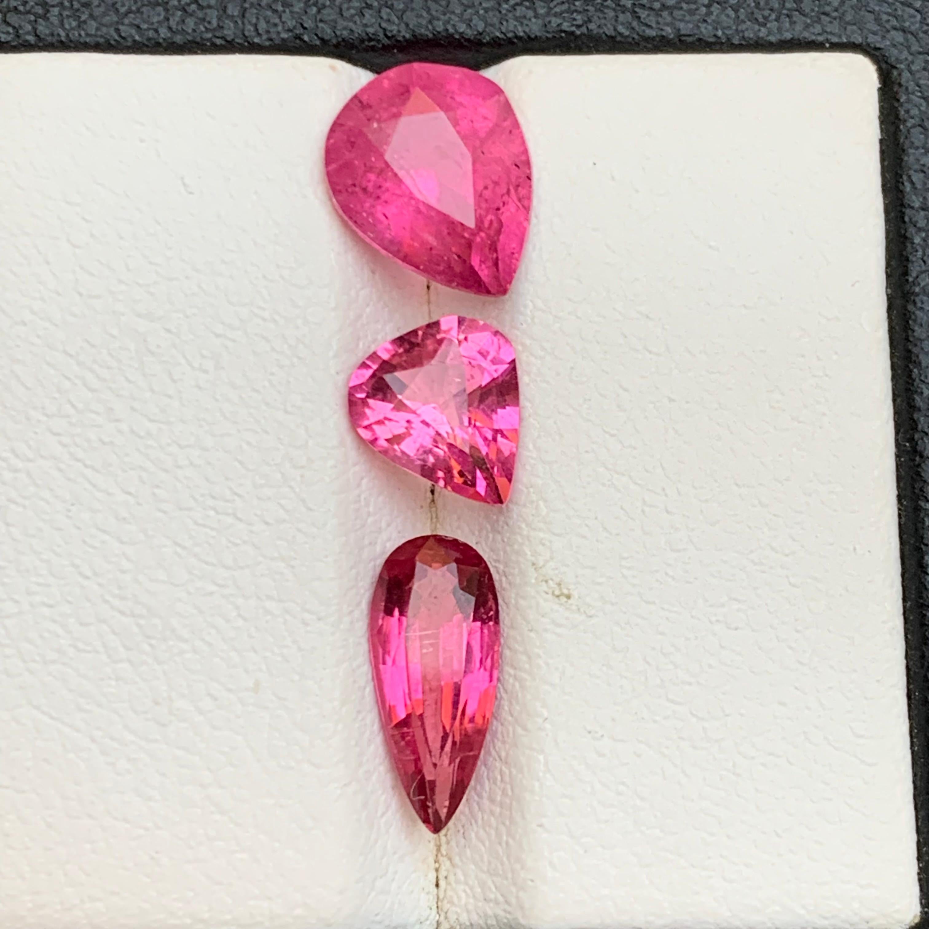 Rosa Natürlicher Rubellit Turmalin Lose Edelsteine Los für Ring, Halskette Anhänger, Armband oder jede andere Schmuckfassung-Birnenschliff aus Kunar Afghanistan!!!

💎 EDELSTEINART: Rubellit Turmalin
⚖️ GEWICHT: 4,84 Karat
FORM & SCHNITT: