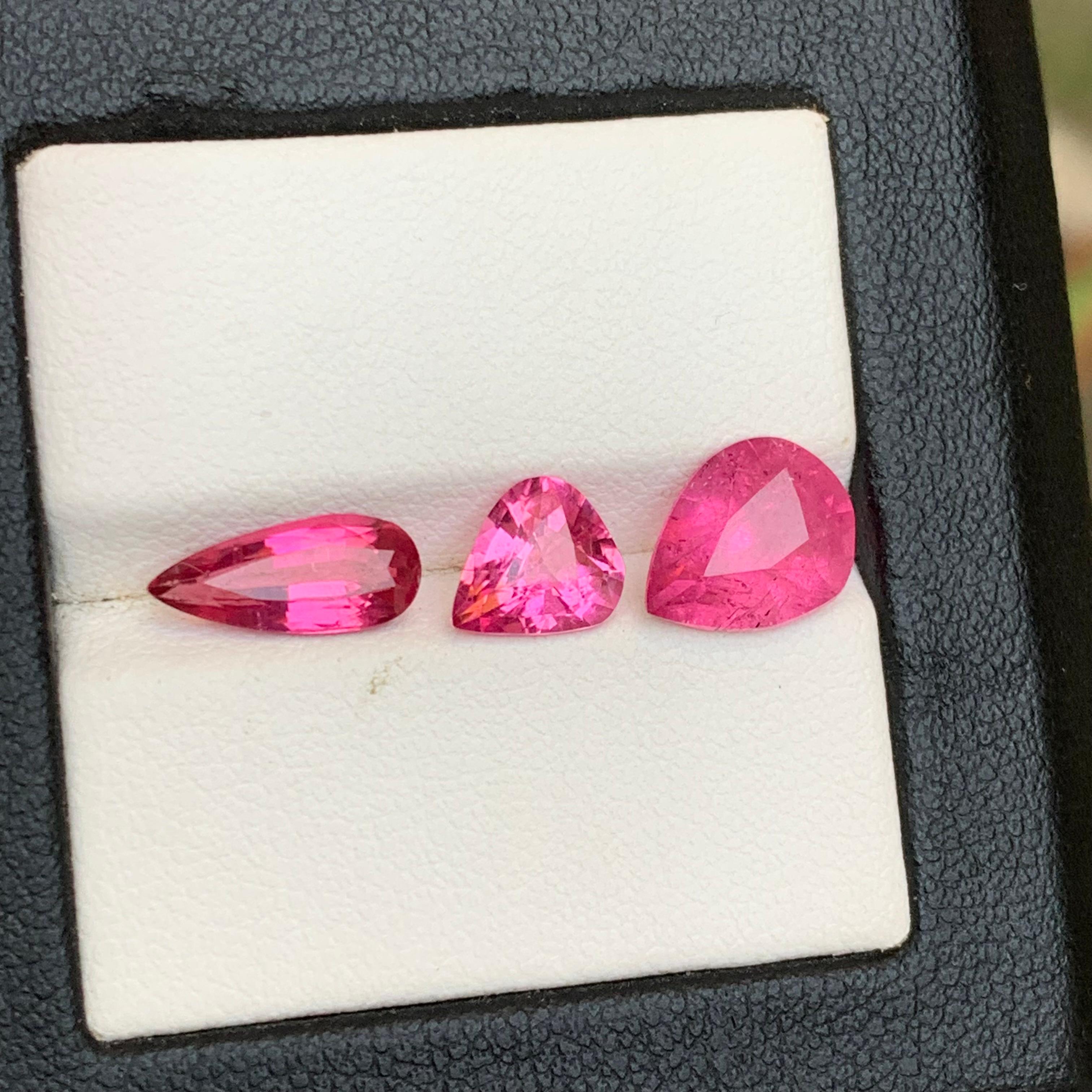 Natürlicher rosa Rubellit Turmalin 4,84 Karat Birnenschliff Lose Edelsteine für Schmuck für Damen oder Herren im Angebot