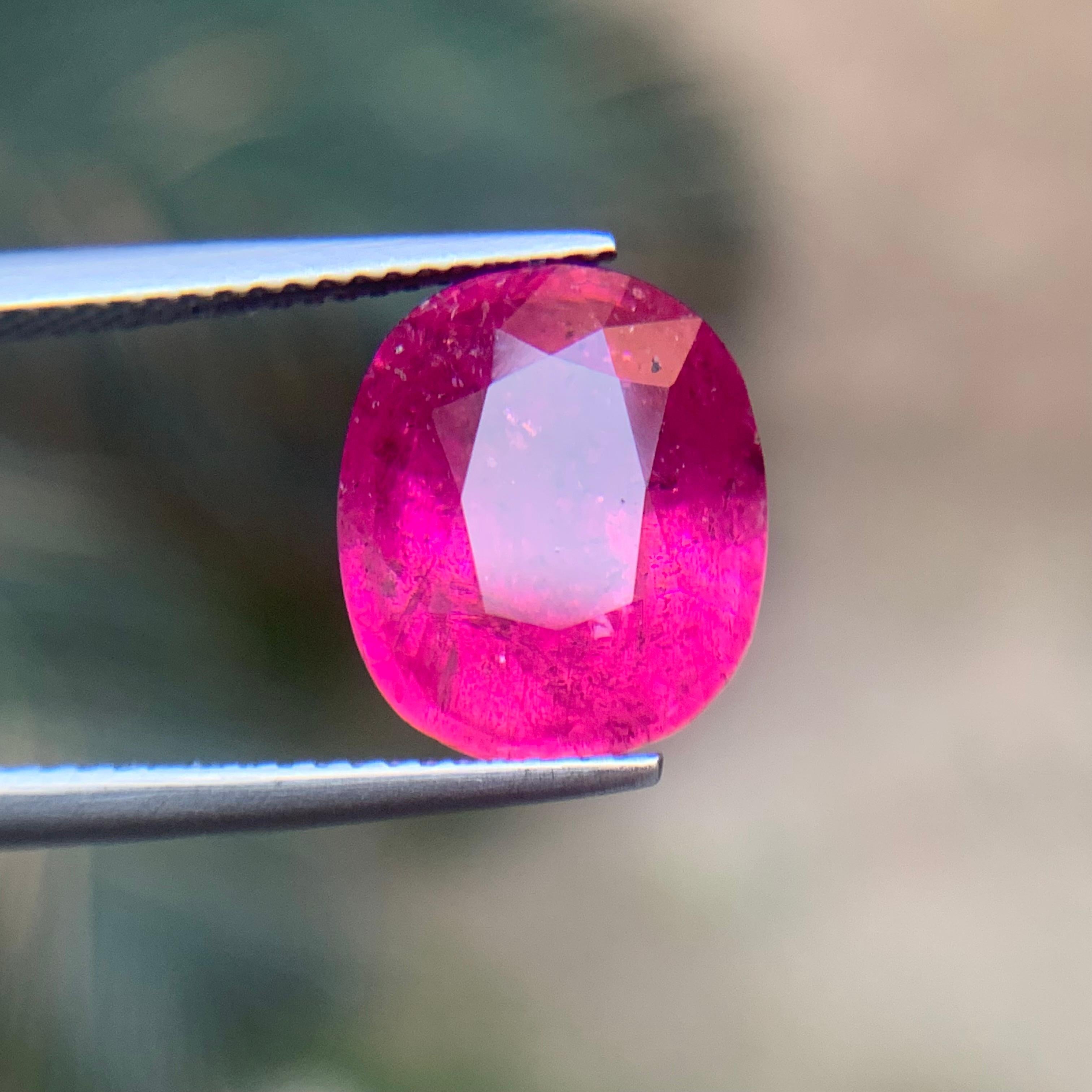 da uomo o donna Tormalina Rubellite Rosa Naturale 7,22 Ct Taglio Ovale Gemma Sciolta per Anello Jewell in vendita