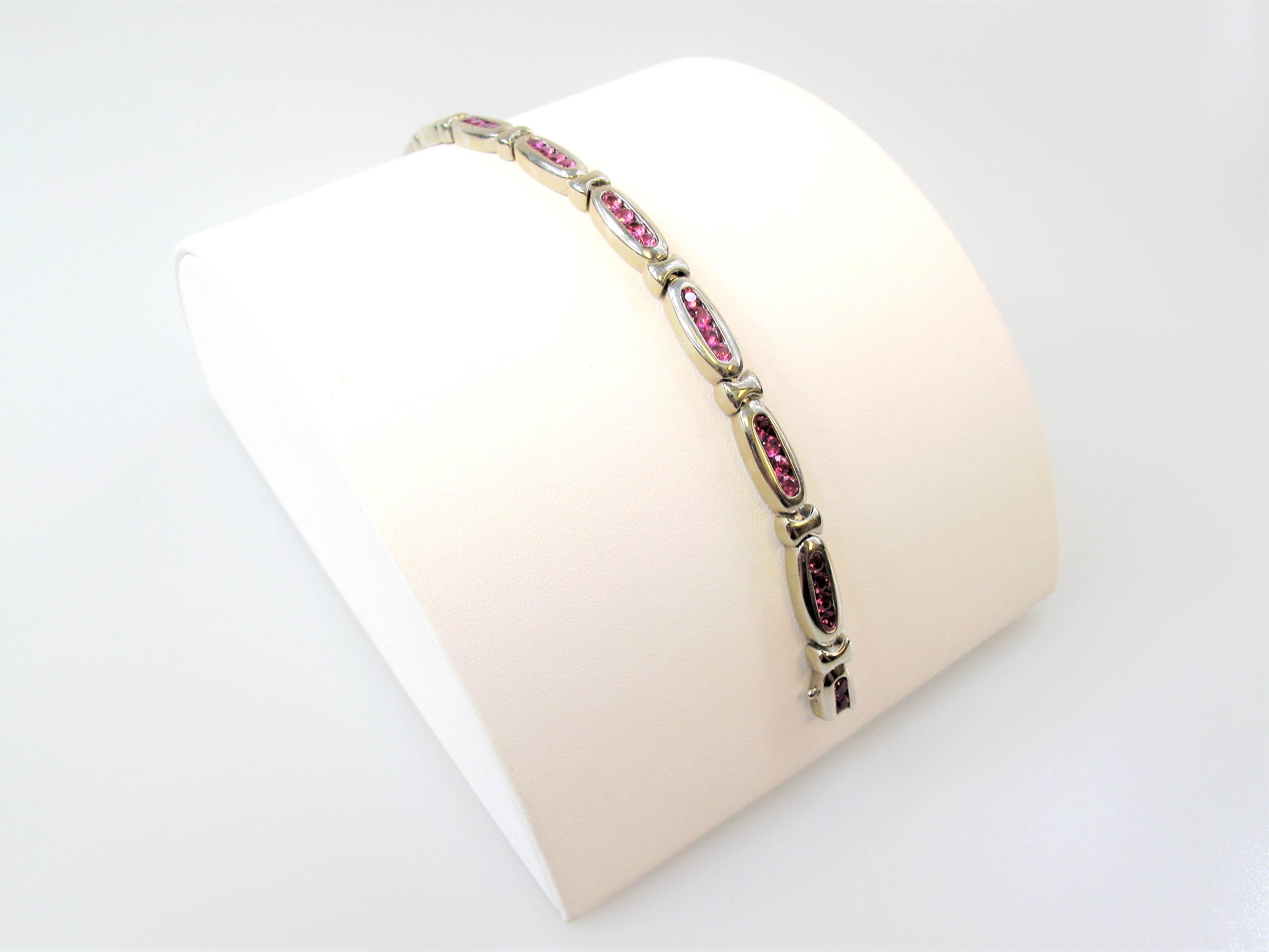 Natural Pink Ruby Oval Link Bracelet in 14 Karat White Gold 5.00 Carats Total For Sale 4