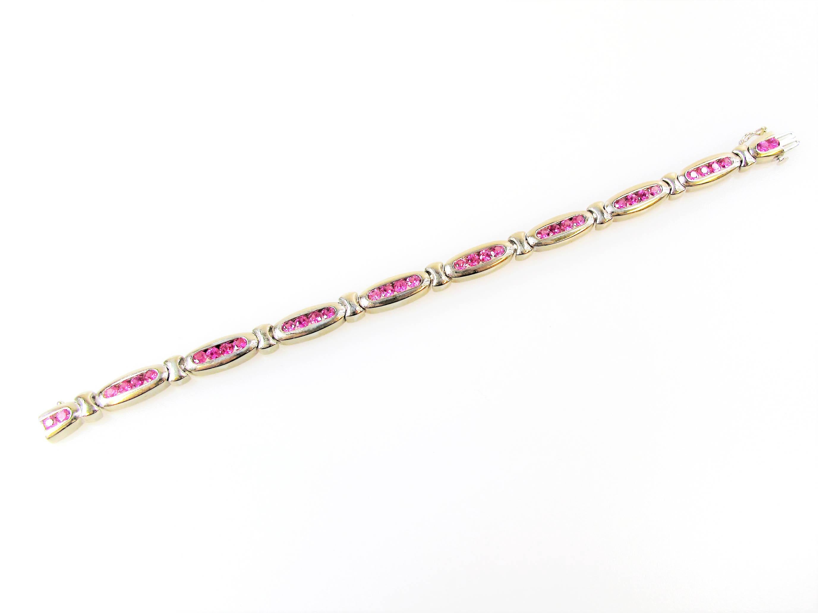 Natural Pink Ruby Oval Link Bracelet in 14 Karat White Gold 5.00 Carats Total For Sale 1