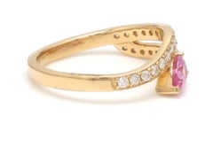 Ring aus 14-karätigem Gold mit einem natürlichen rosa Saphir (0,41 ct) und Diamanten (0,34 ct)