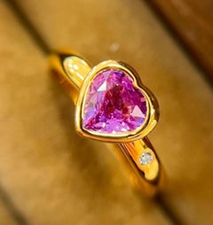 Natural Pink sapphire 1.1cts & Diamond 0.02cts Ring in 14k Gold